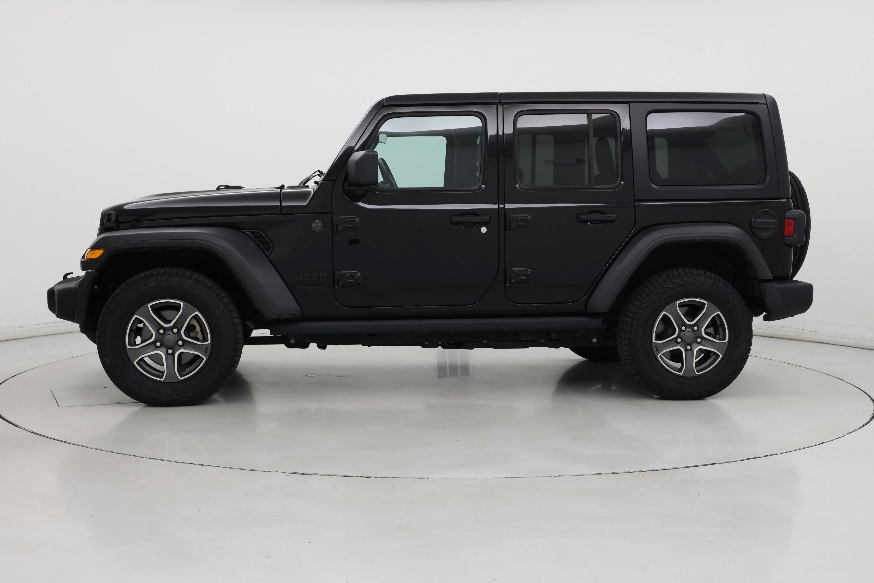 Thumbnail: 2022 Jeep Wrangler - 3