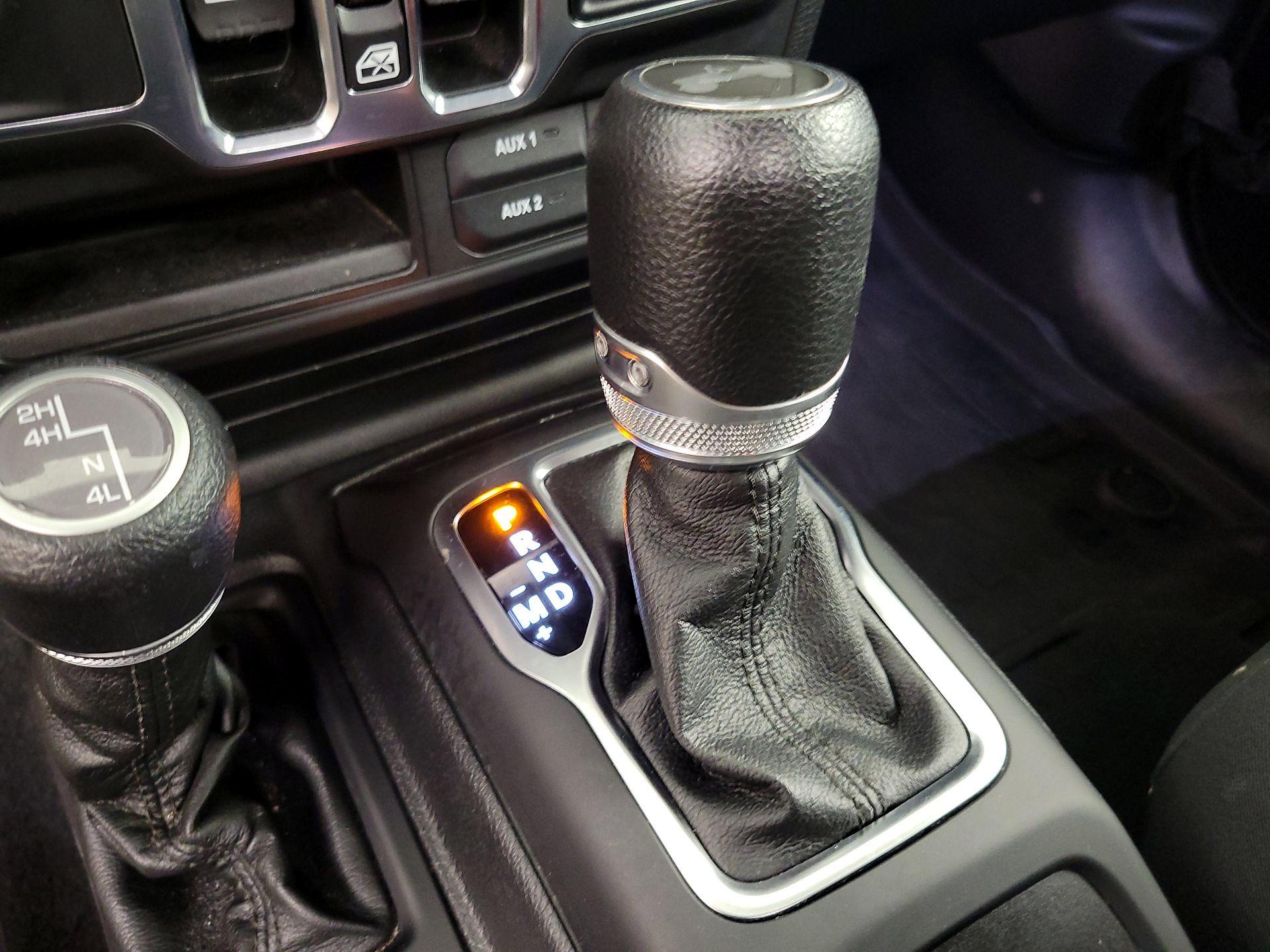 Thumbnail: 2021 Jeep Wrangler - 18
