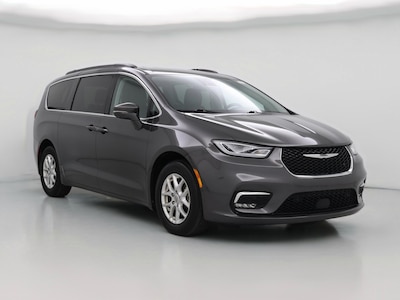 Gray 2022 Chrysler Pacifica Touring L