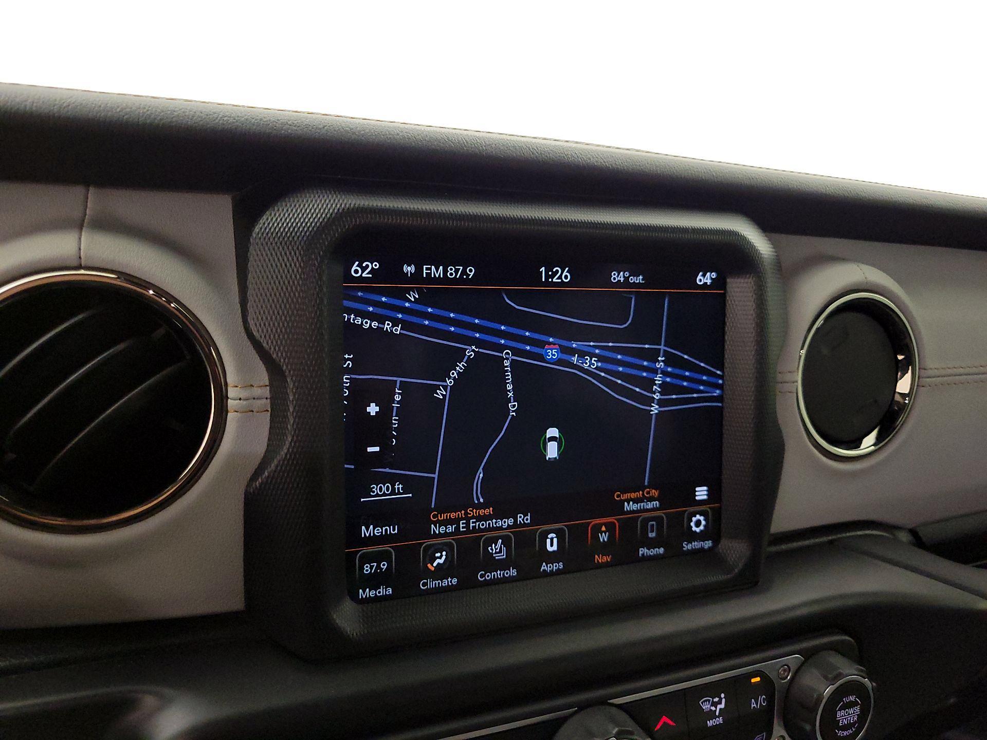 Thumbnail: 2021 Jeep Gladiator - 14