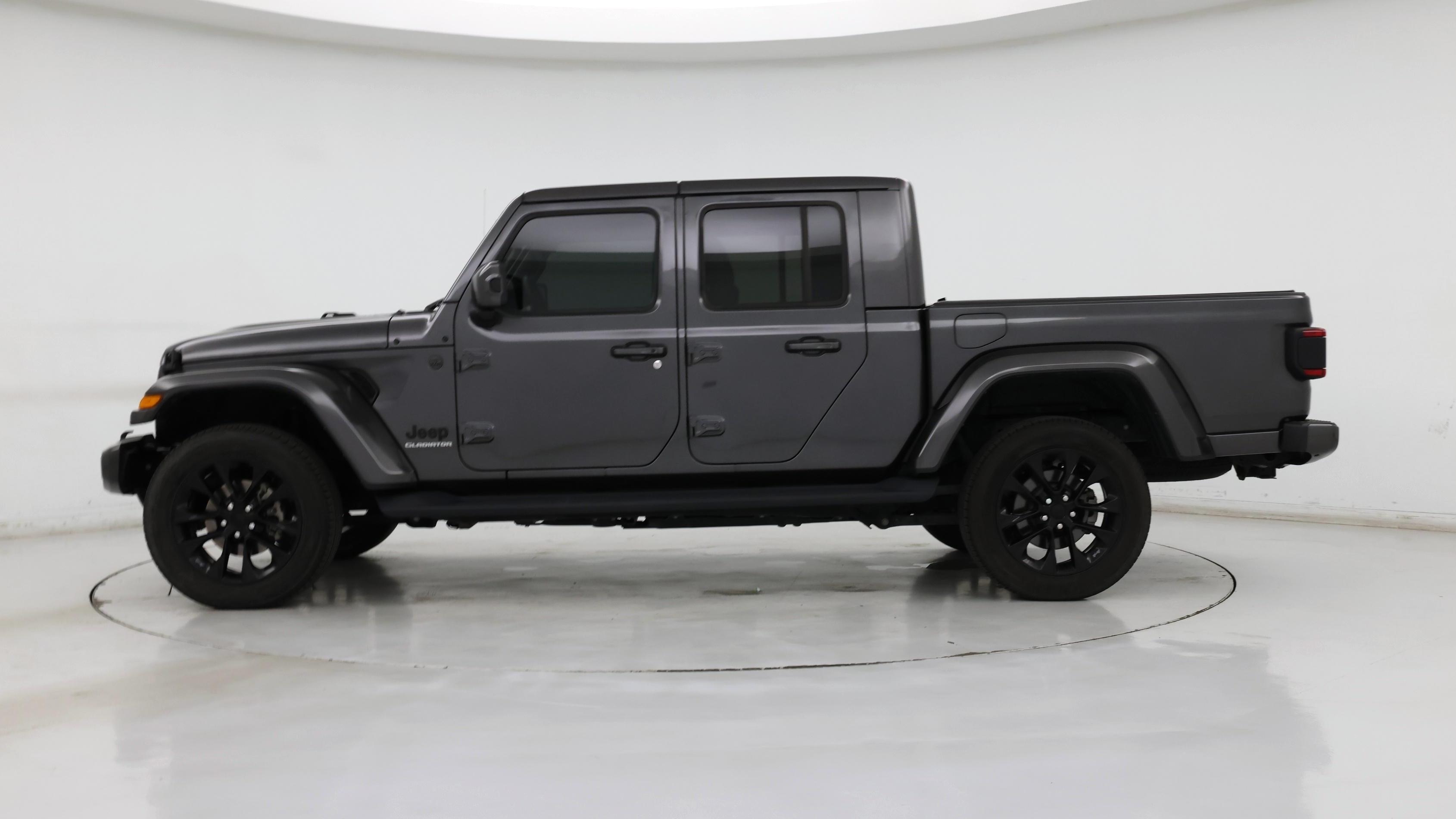 Thumbnail: 2021 Jeep Gladiator - 3