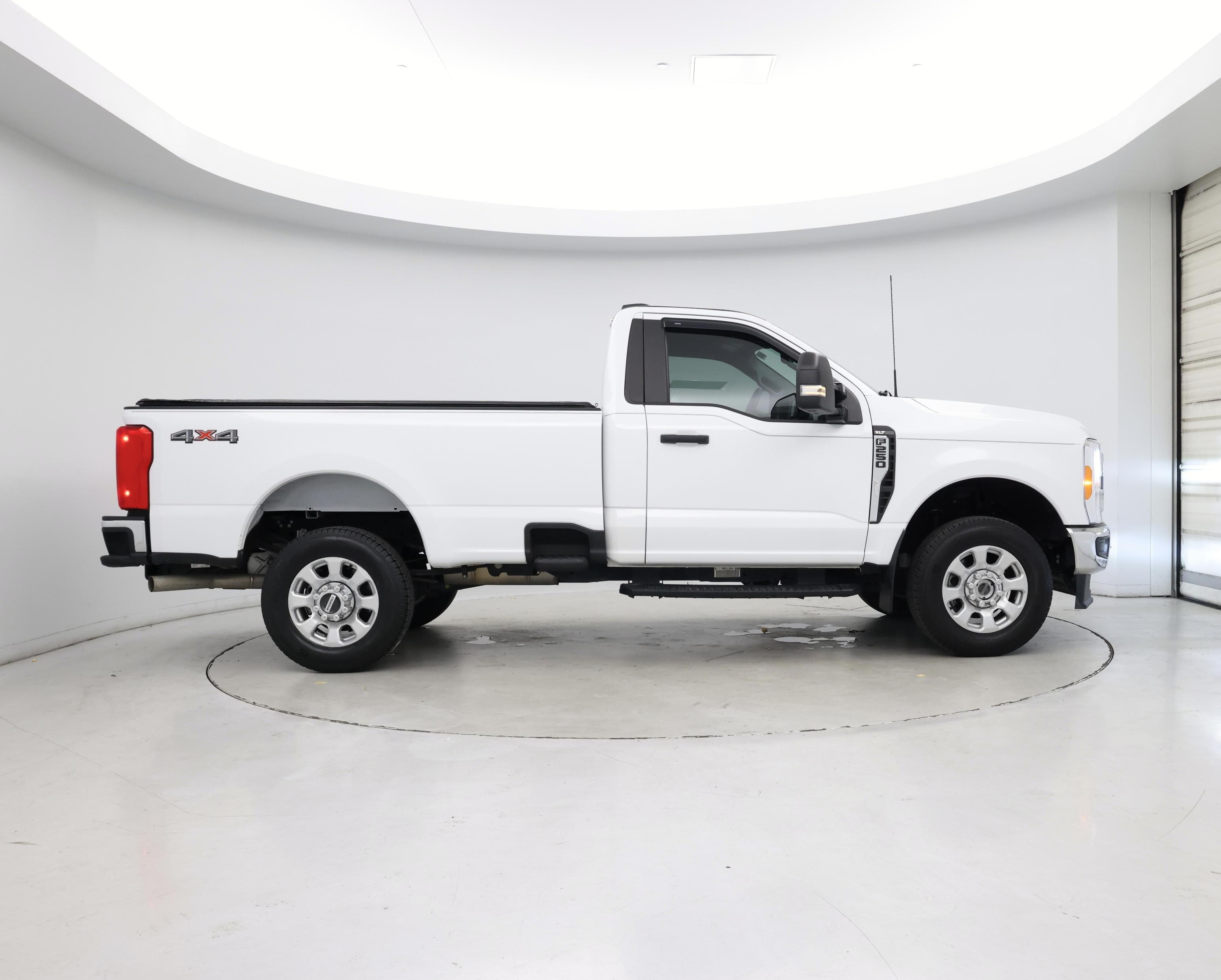 Thumbnail: 2023 Ford F-250 - 7
