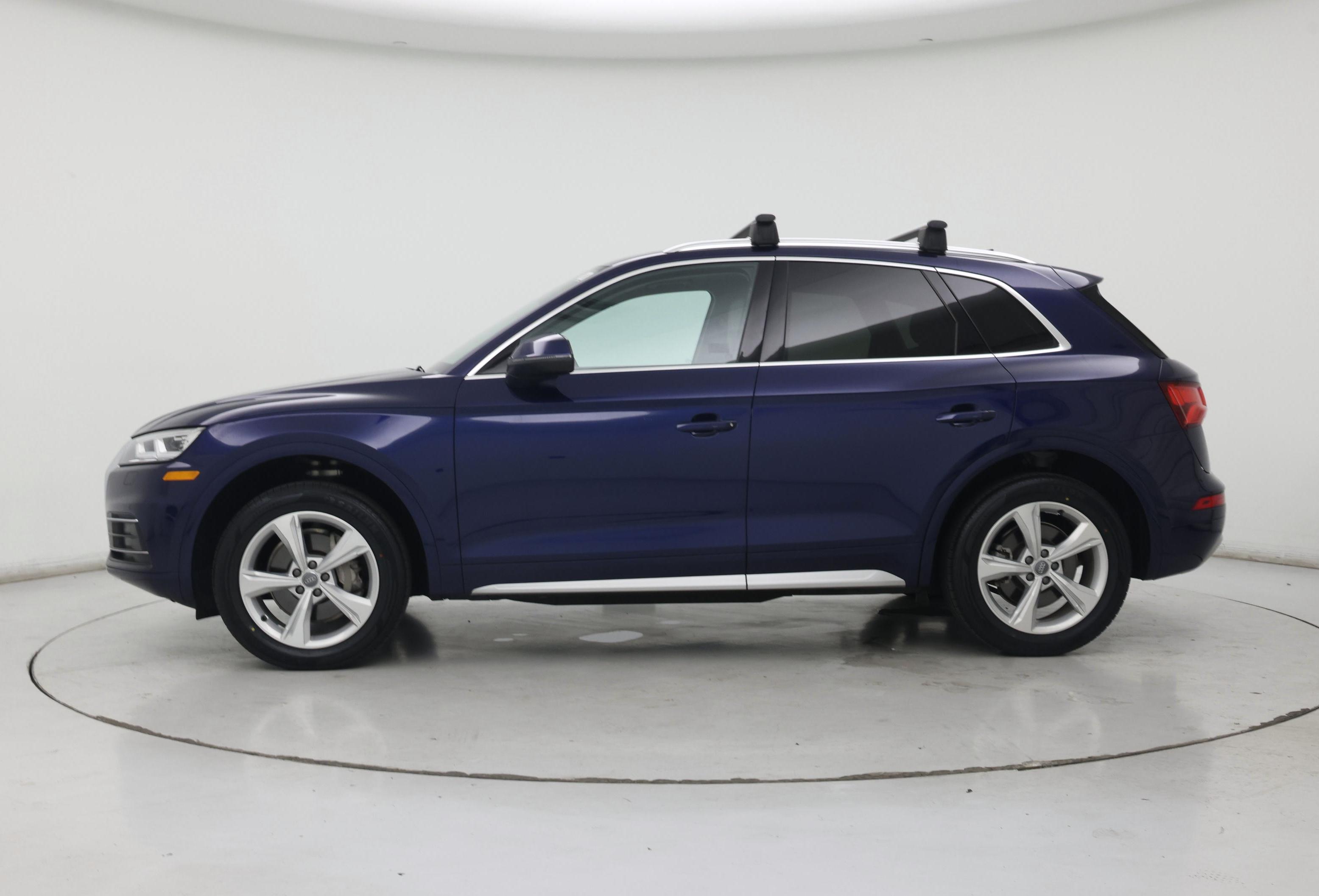 Thumbnail: 2020 Audi Q5 - 3