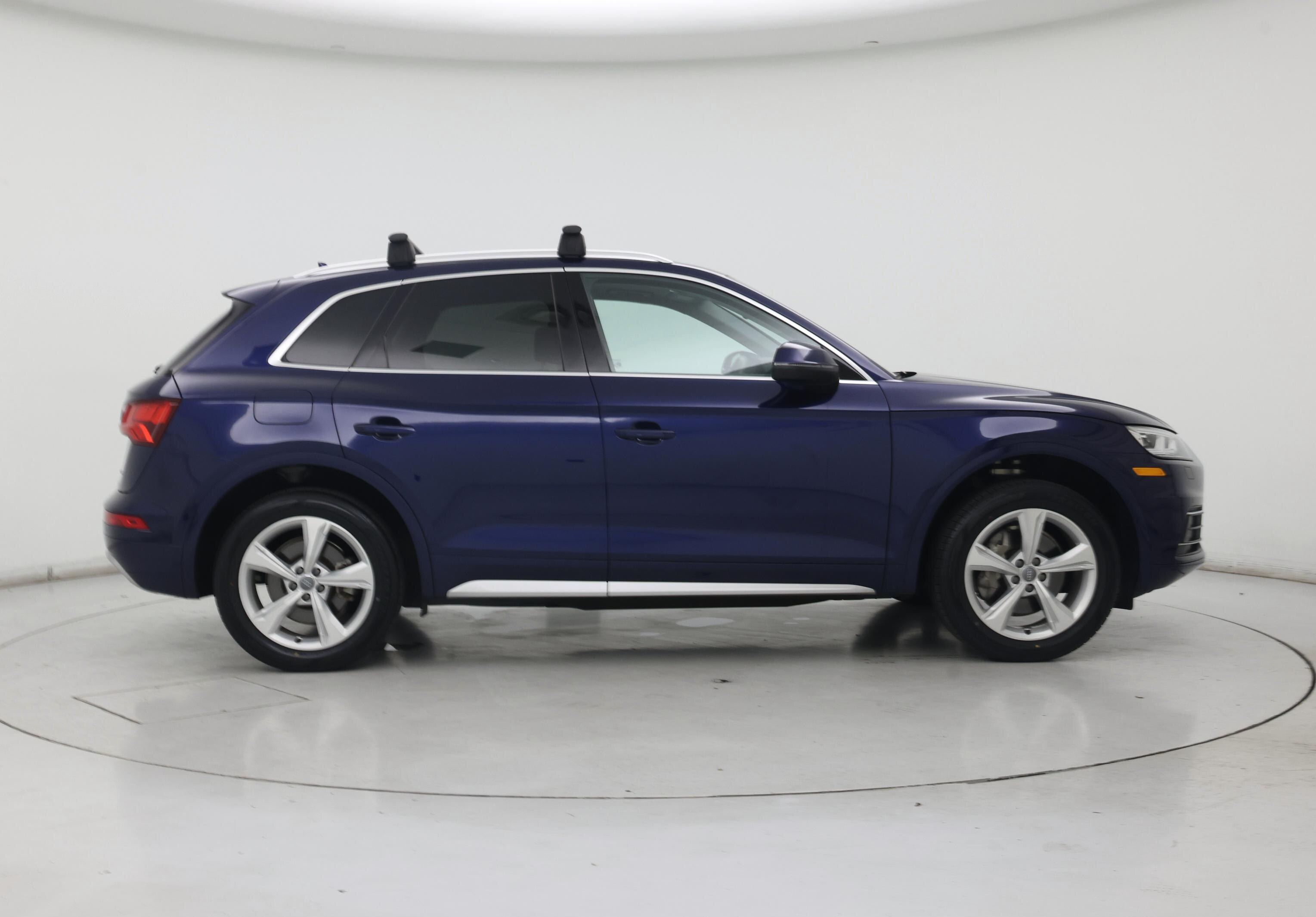 Thumbnail: 2020 Audi Q5 - 7