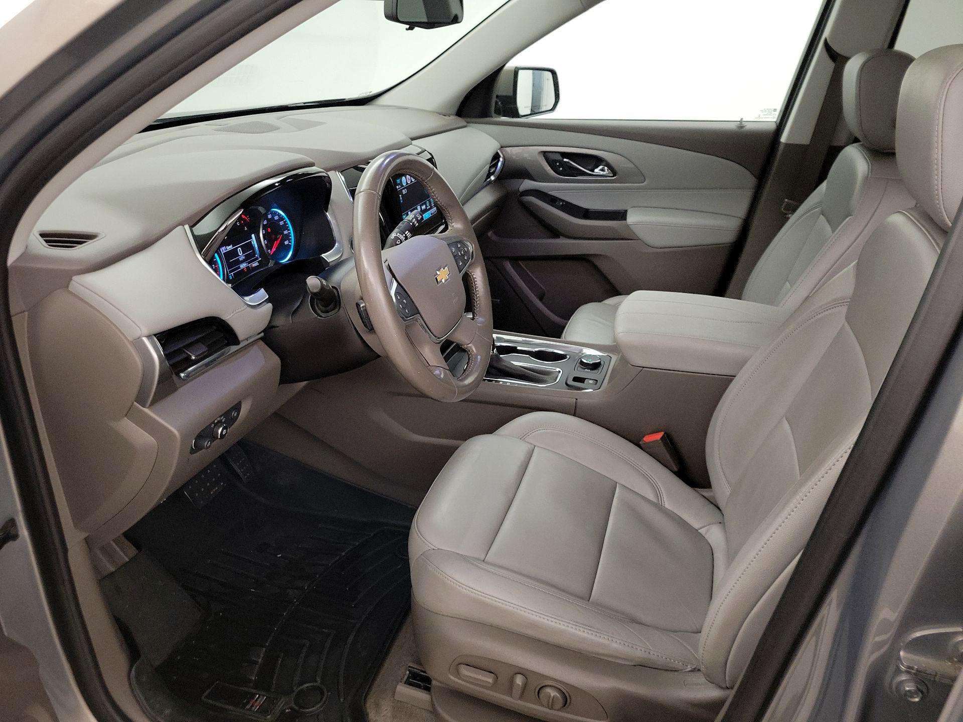 Thumbnail: 2019 Chevrolet Traverse - 11