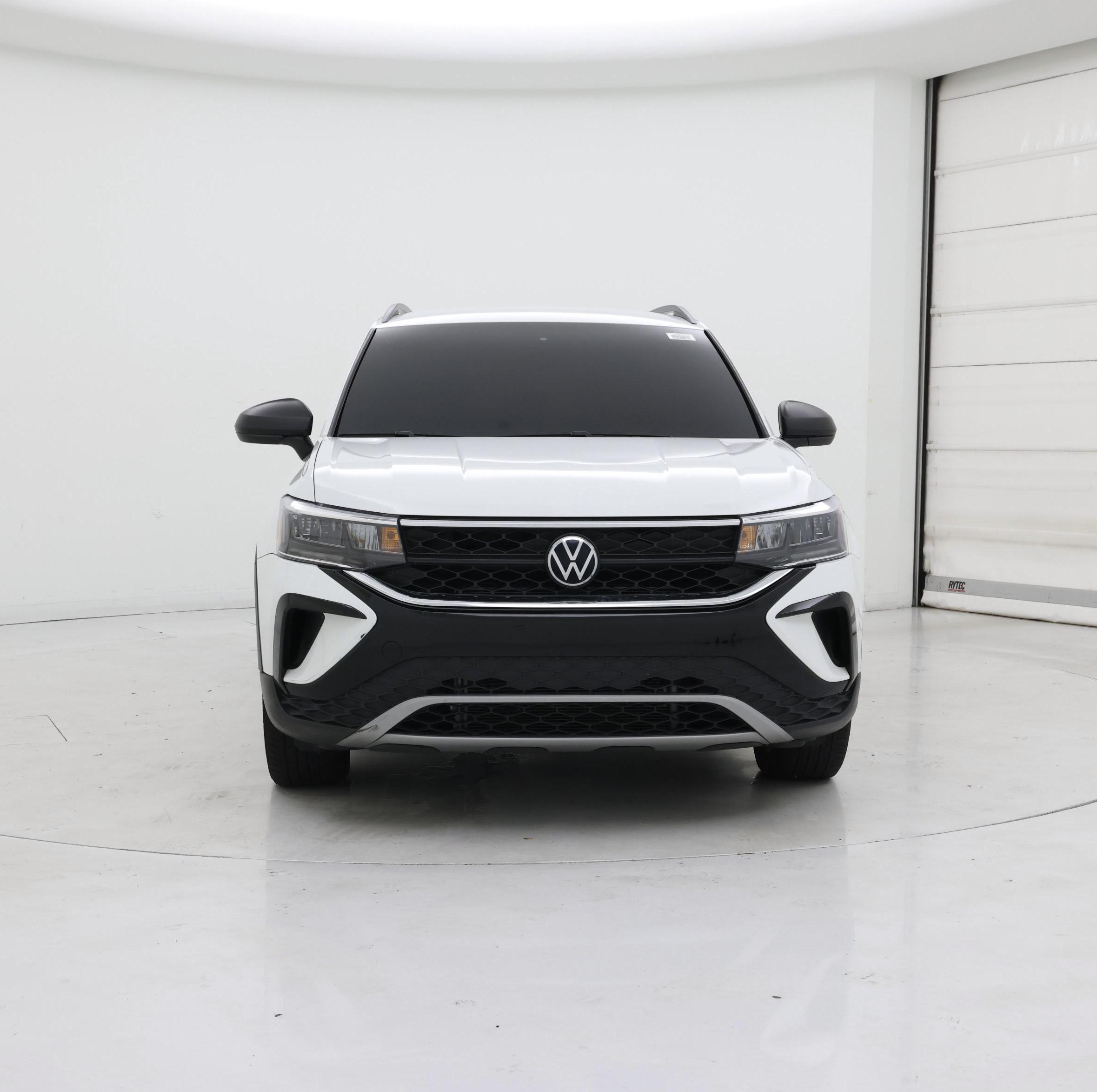 Thumbnail: 2023 Volkswagen Taos - 5
