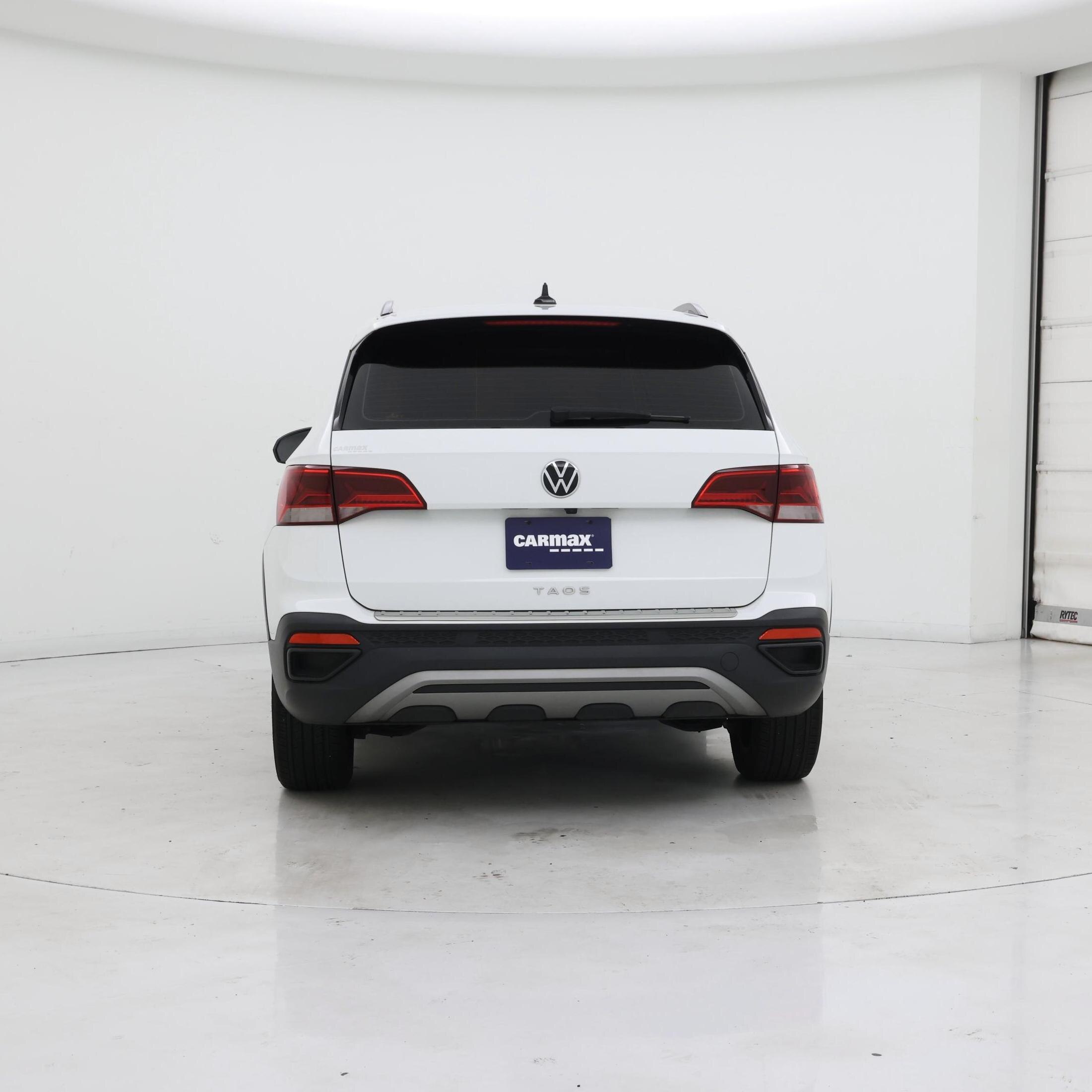Thumbnail: 2023 Volkswagen Taos - 6