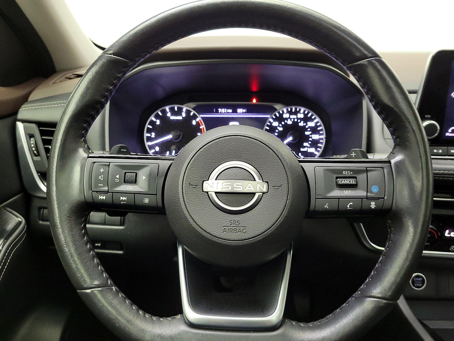Thumbnail: 2023 Nissan Rogue - 10