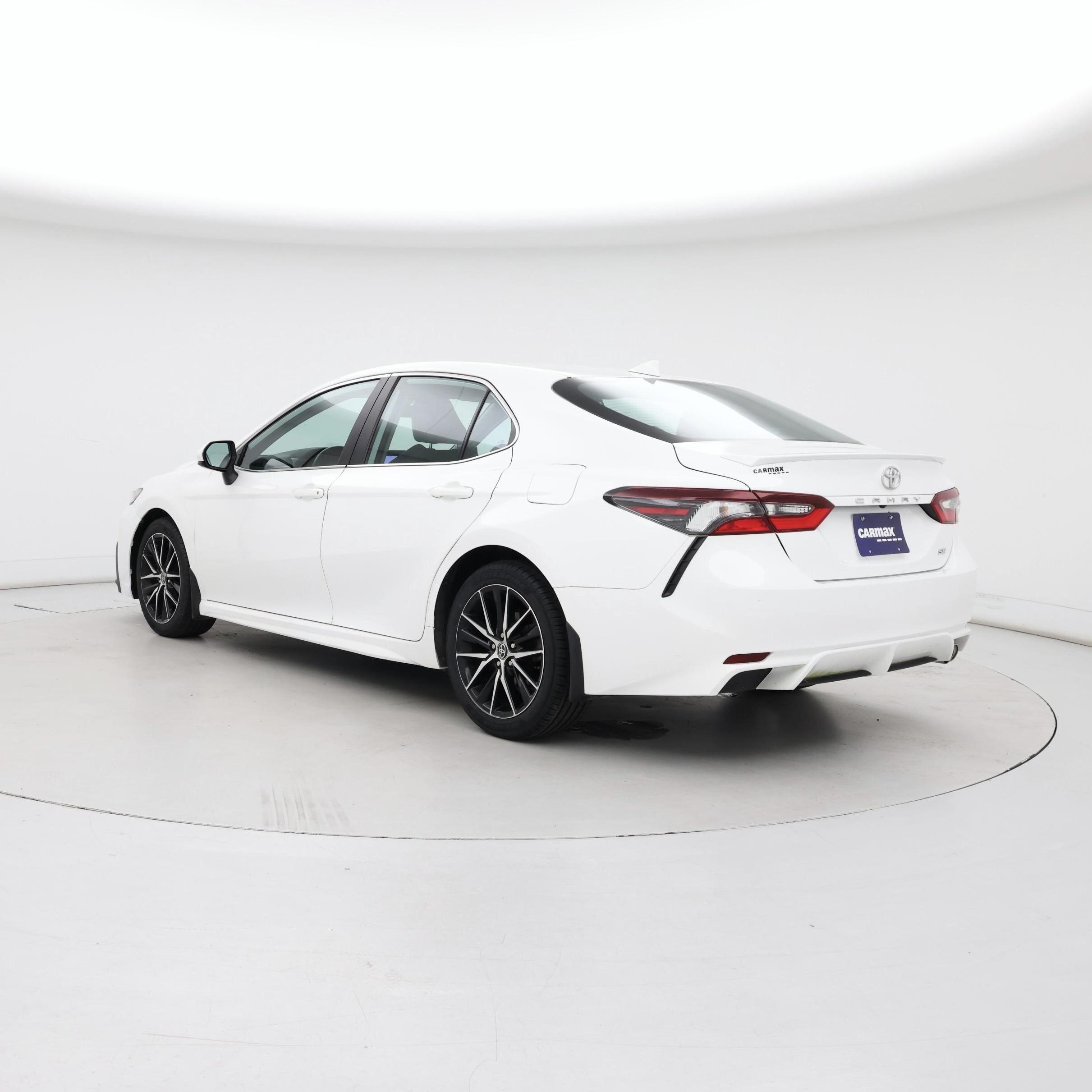 Thumbnail: 2021 Toyota Camry - 2