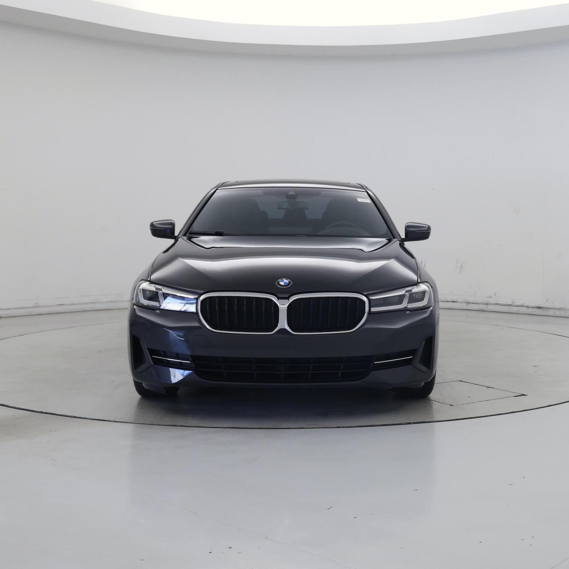 Thumbnail: 2022 BMW 5 Series - 5