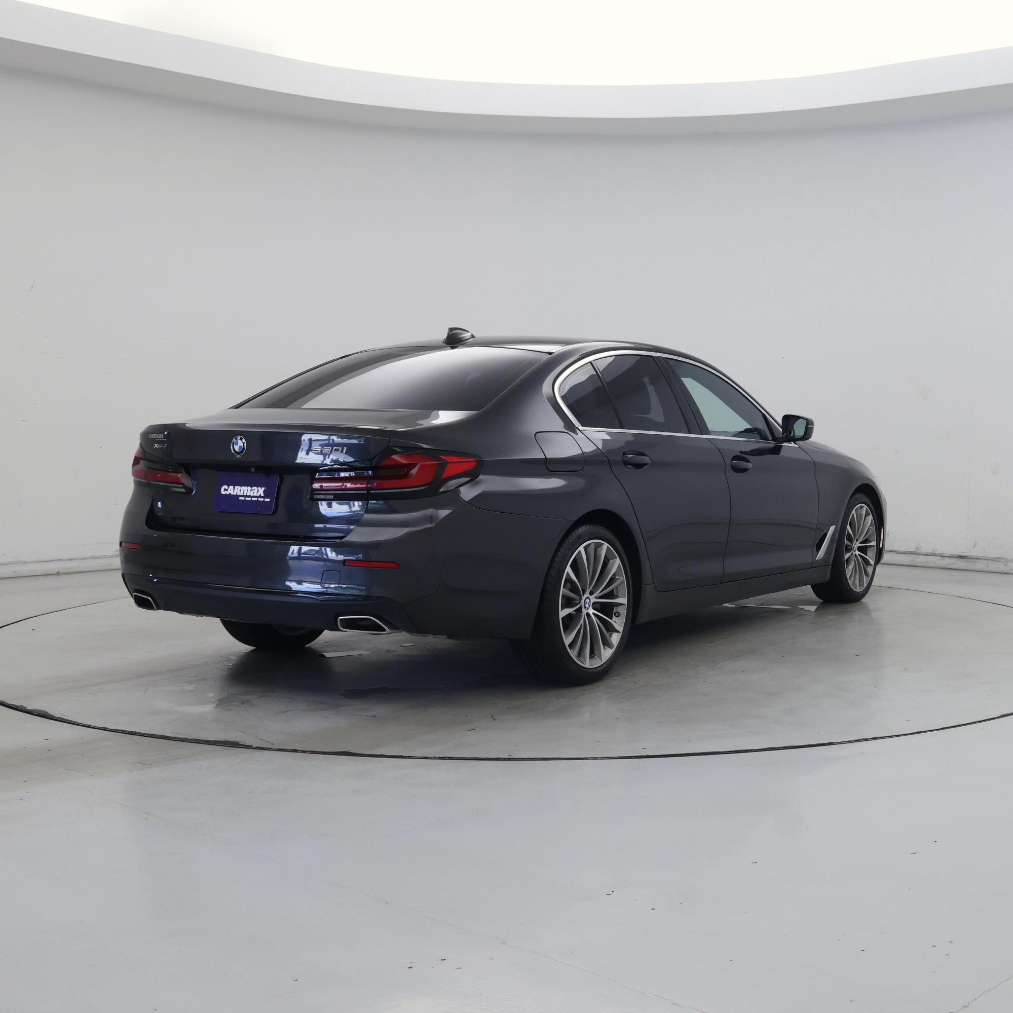 Thumbnail: 2022 BMW 5 Series - 8
