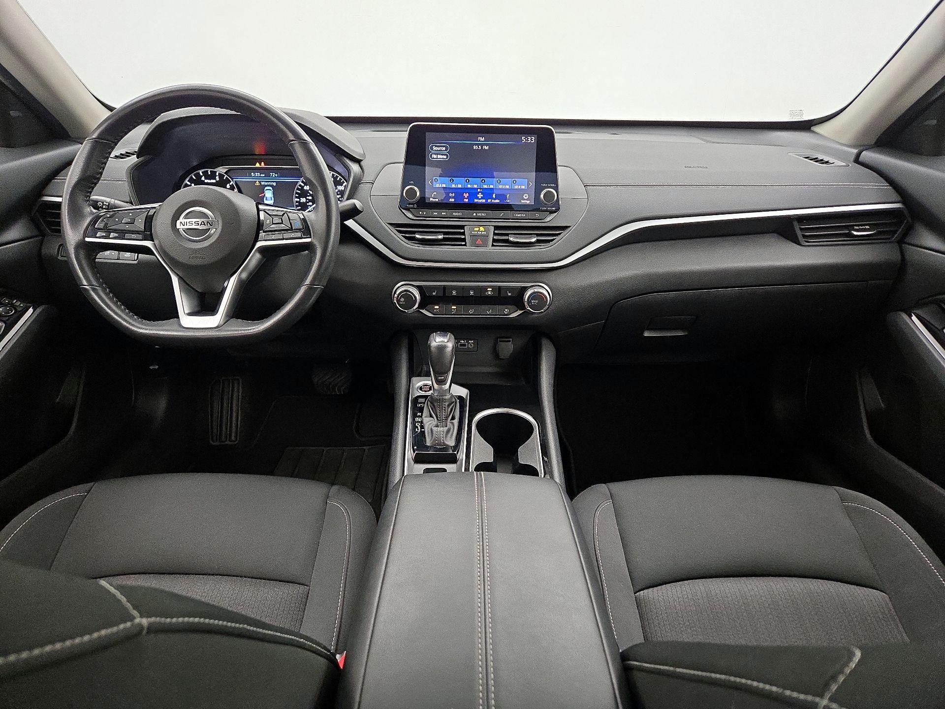 Thumbnail: 2022 Nissan Altima - 9
