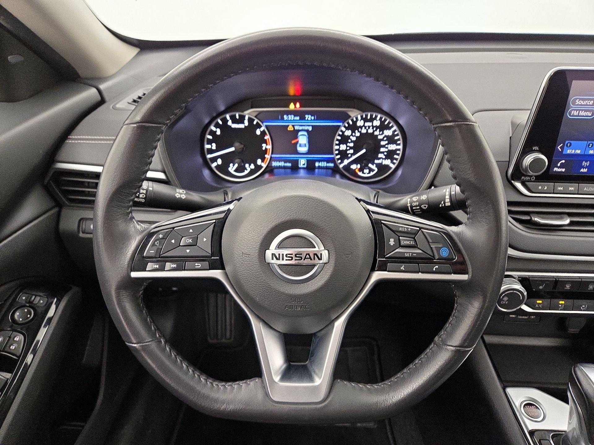 Thumbnail: 2022 Nissan Altima - 10