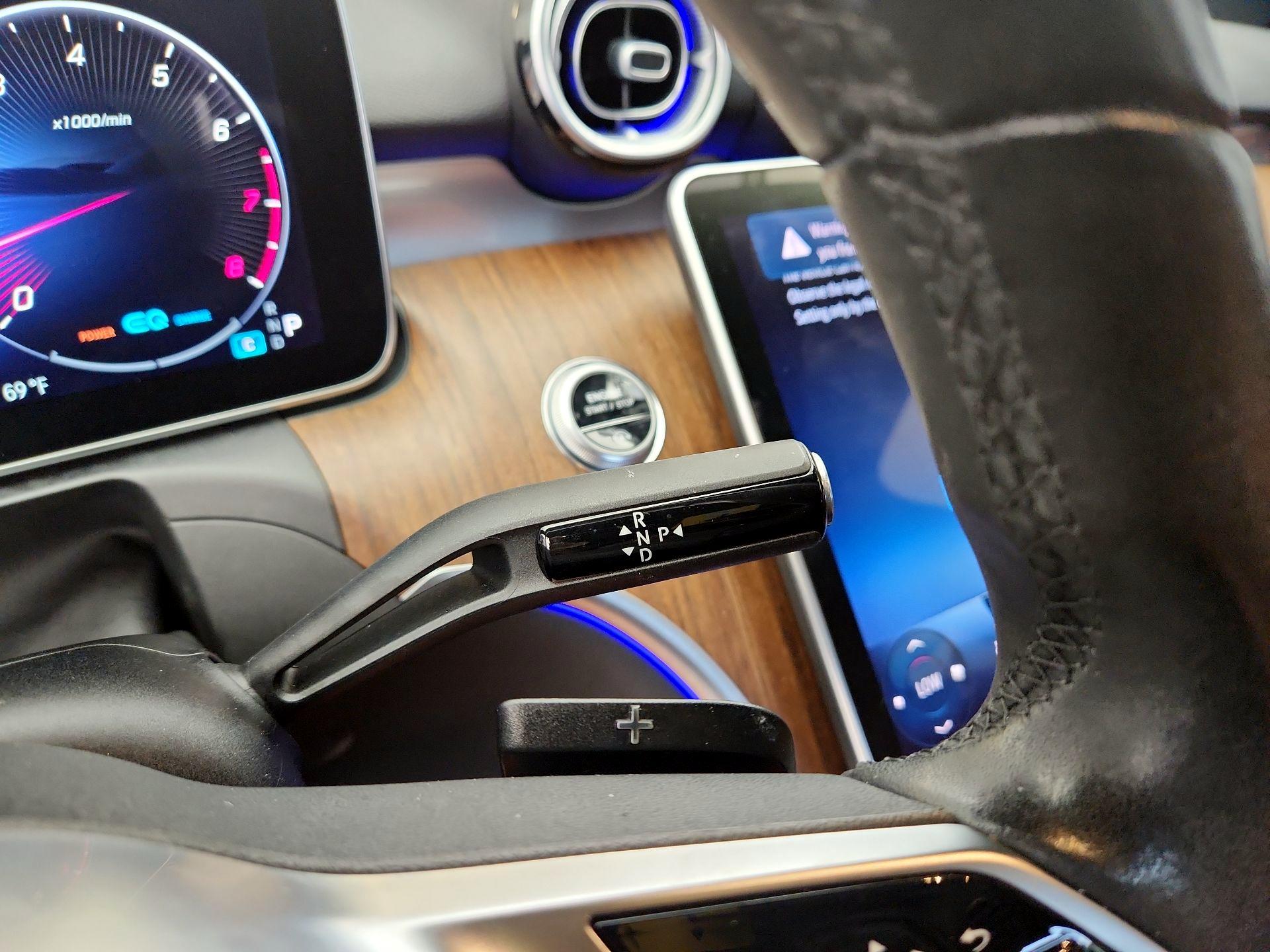 Thumbnail: 2022 Mercedes-Benz C-Class - 17