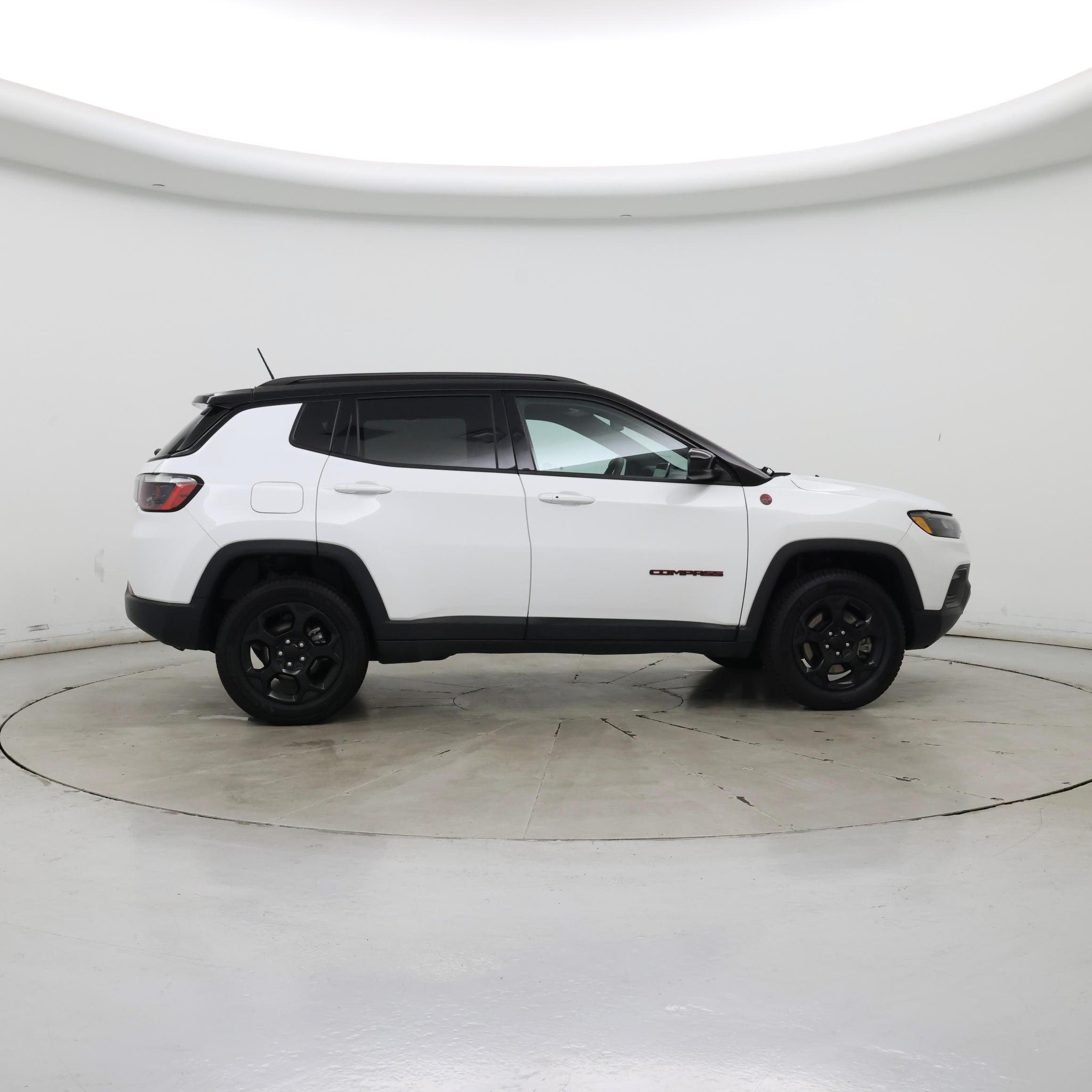 Thumbnail: 2023 Jeep Compass - 7