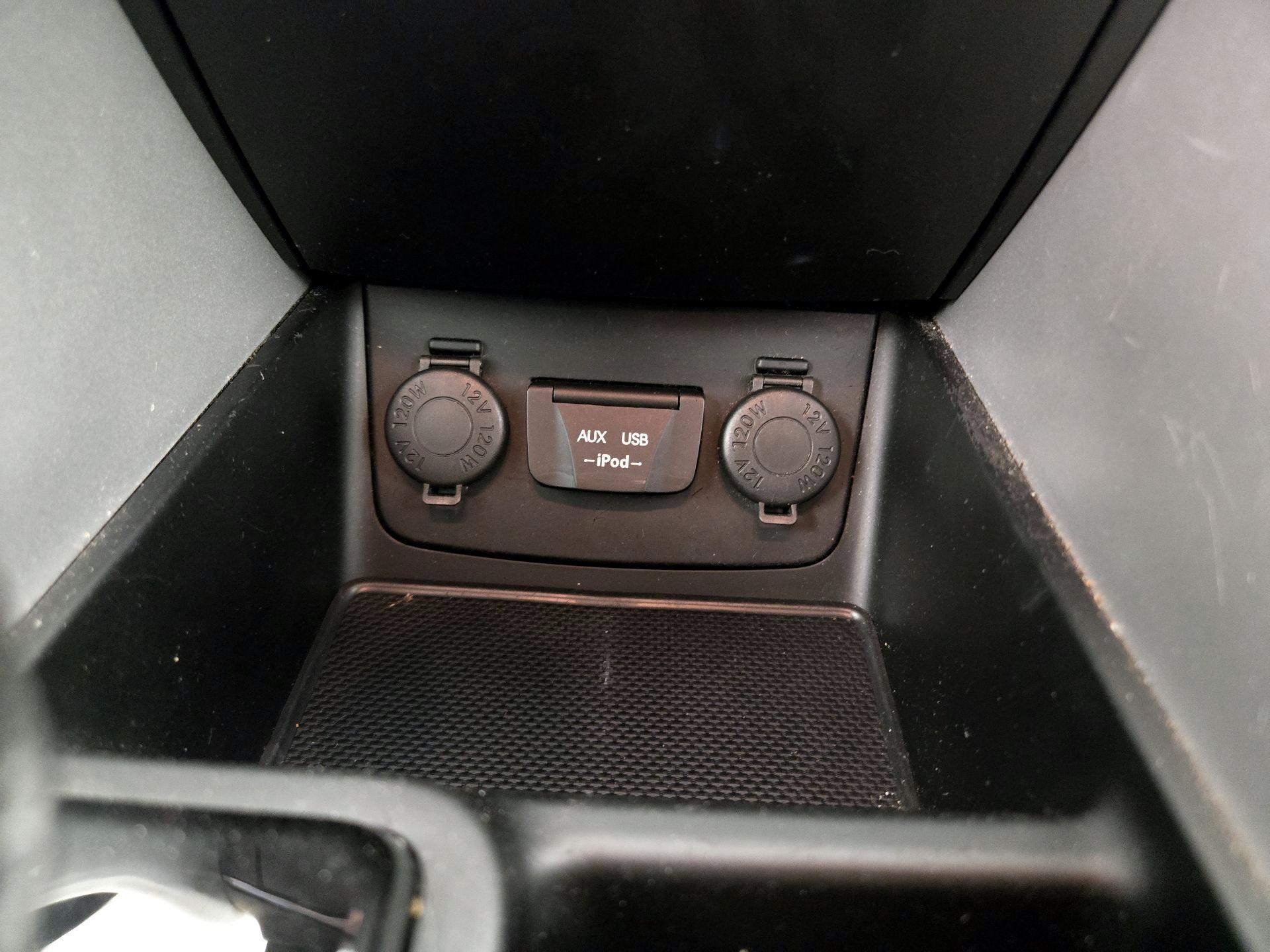 Thumbnail: 2013 Hyundai Sonata - 17