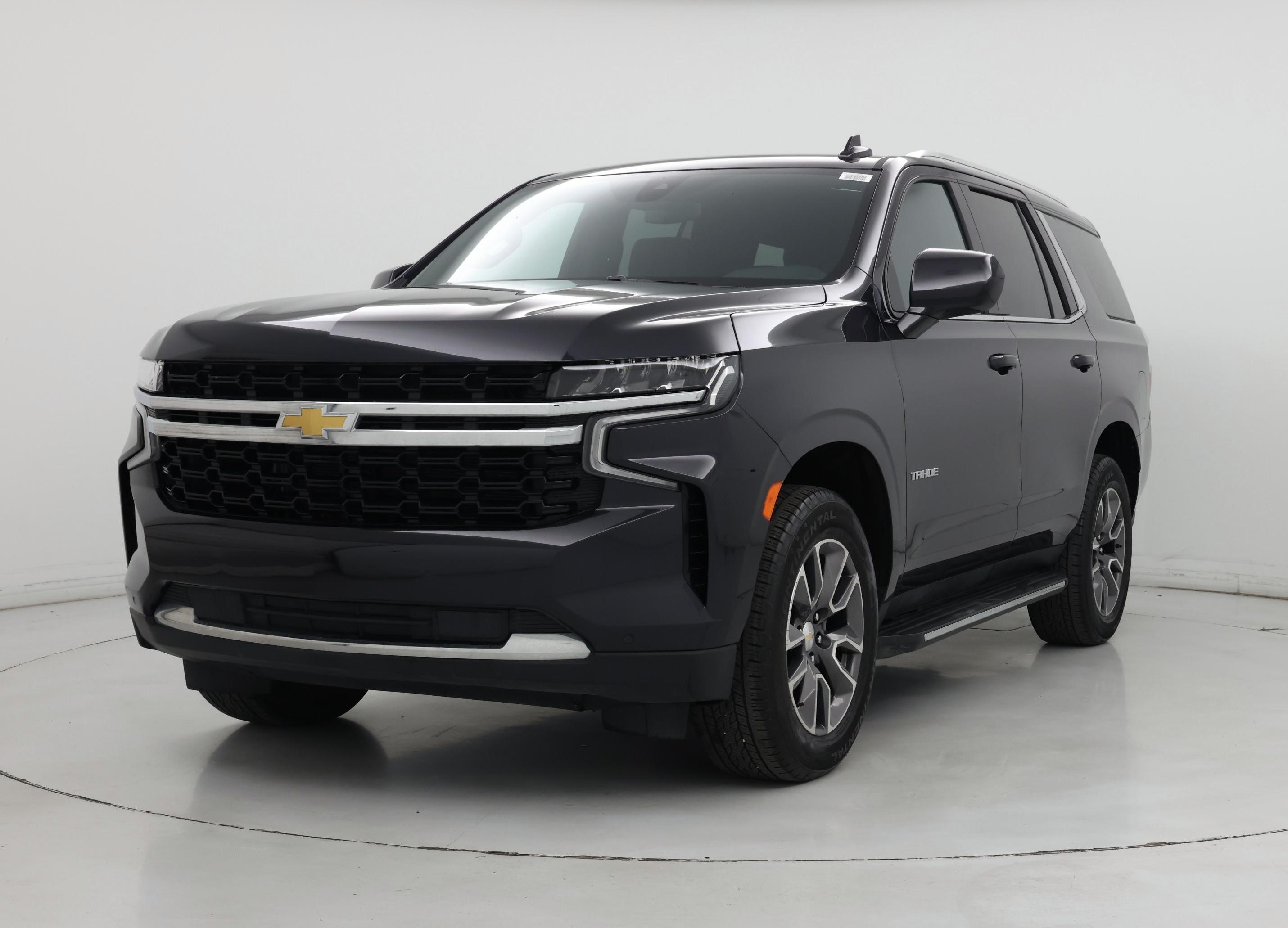 Thumbnail: 2022 Chevrolet Tahoe - 4