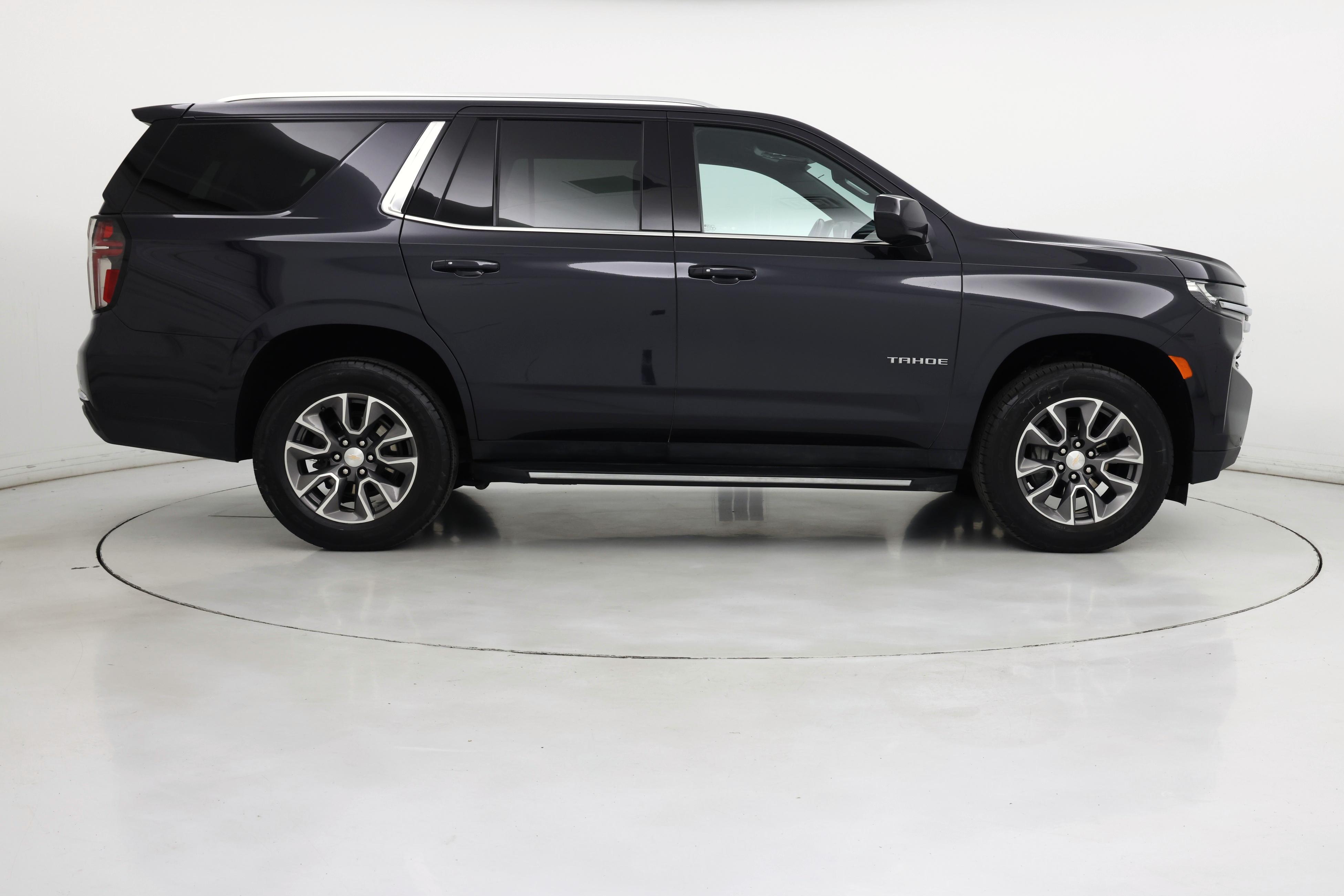 Thumbnail: 2022 Chevrolet Tahoe - 7