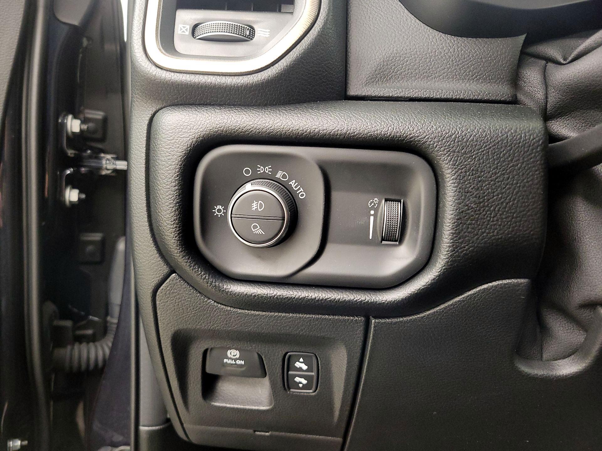 Thumbnail: 2020 RAM 1500 - 13