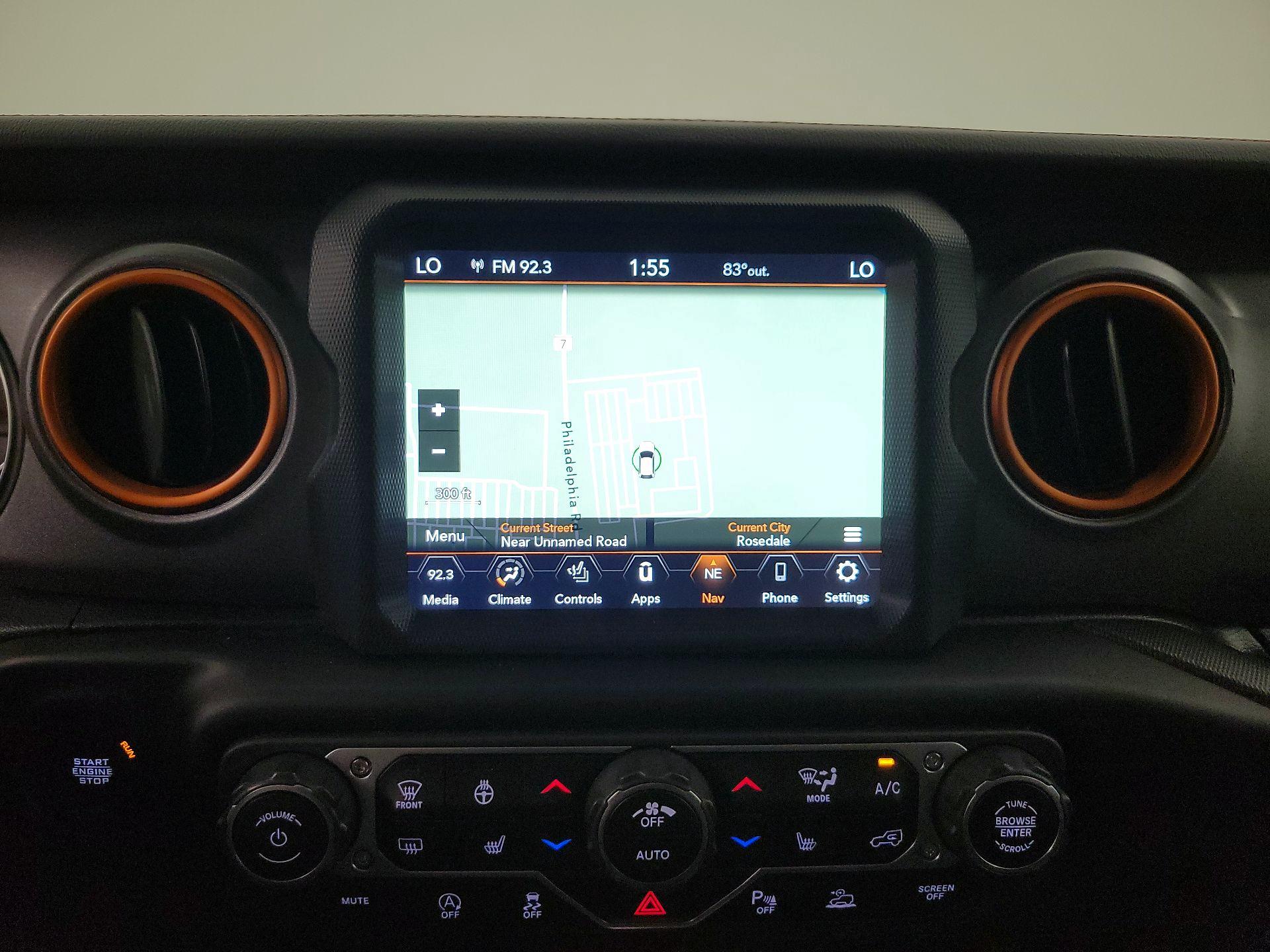 Thumbnail: 2021 Jeep Gladiator - 14