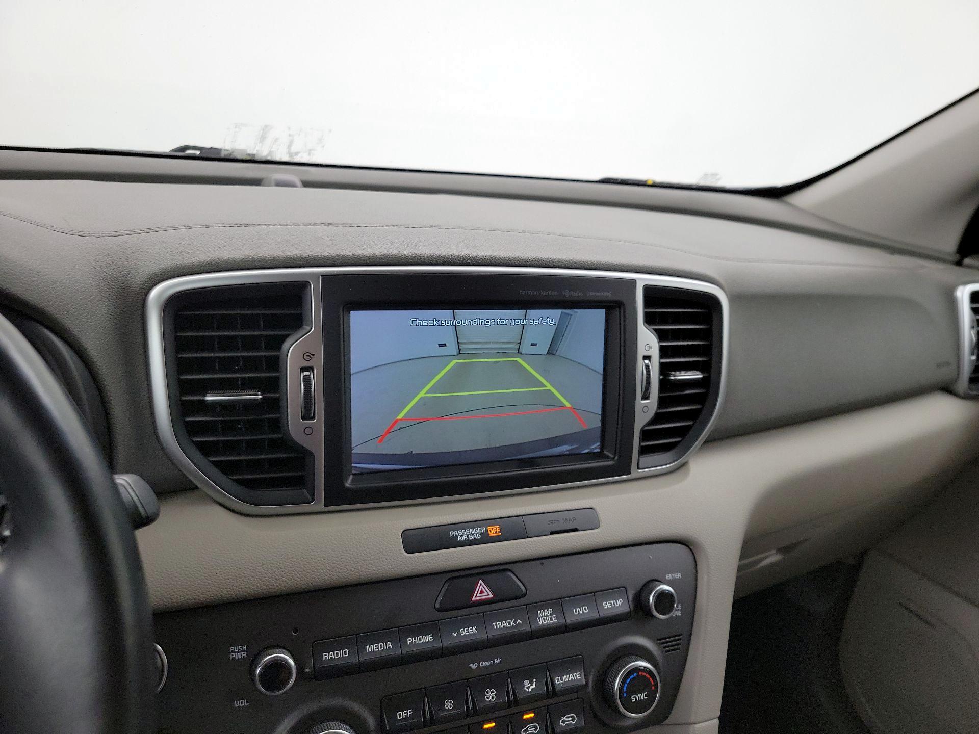 Thumbnail: 2017 Kia Sportage - 15