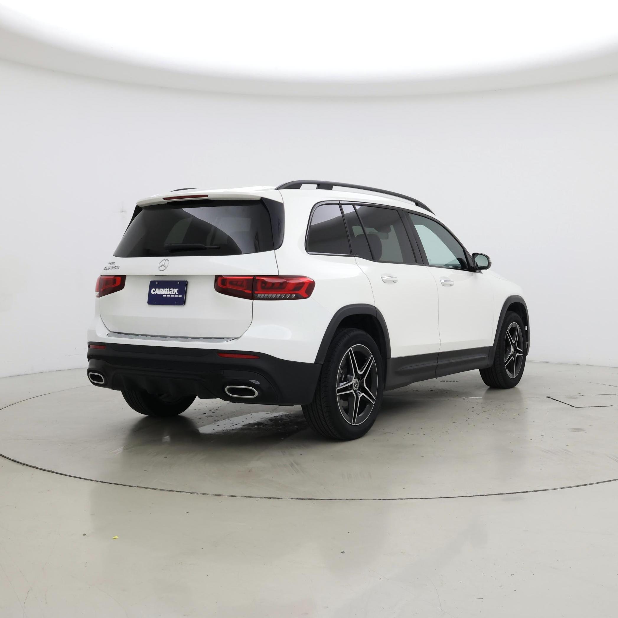 Thumbnail: 2021 Mercedes-Benz GLB - 8