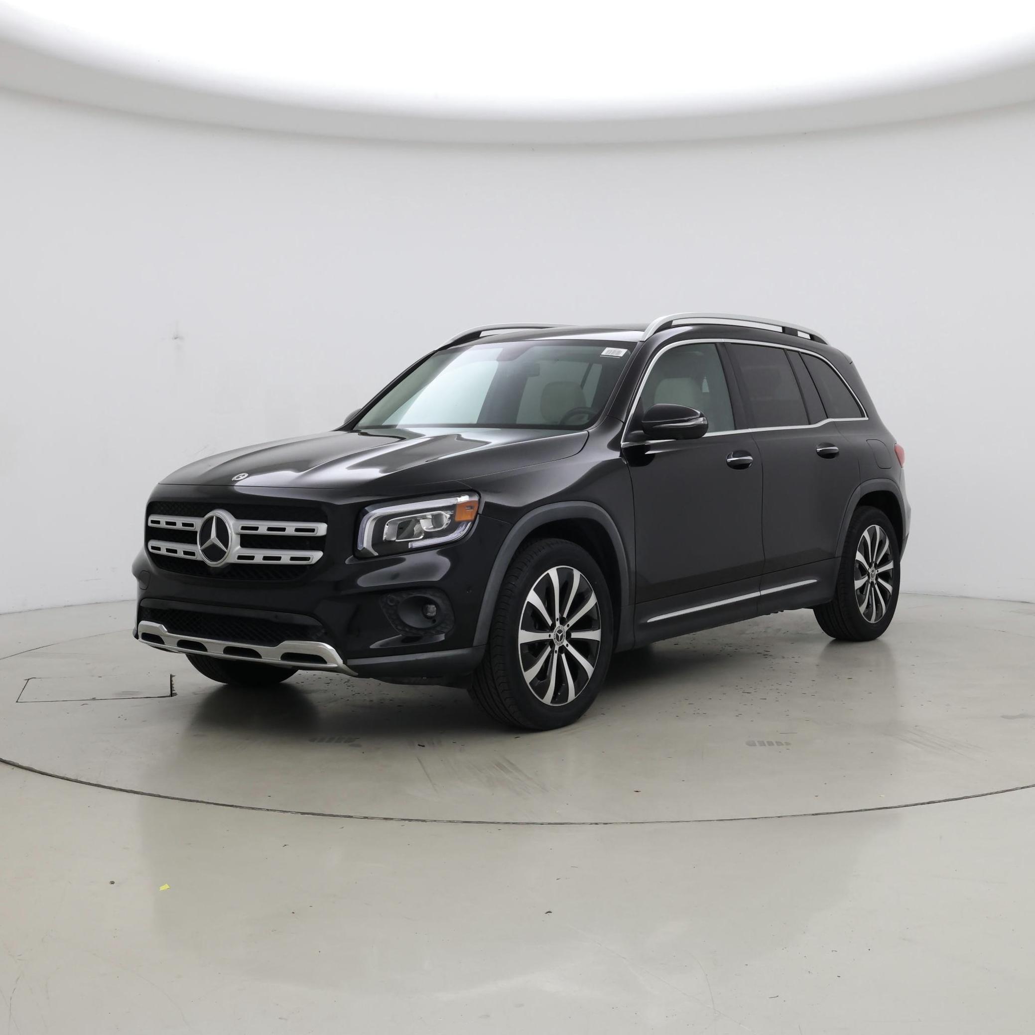 Thumbnail: 2021 Mercedes-Benz GLB - 4