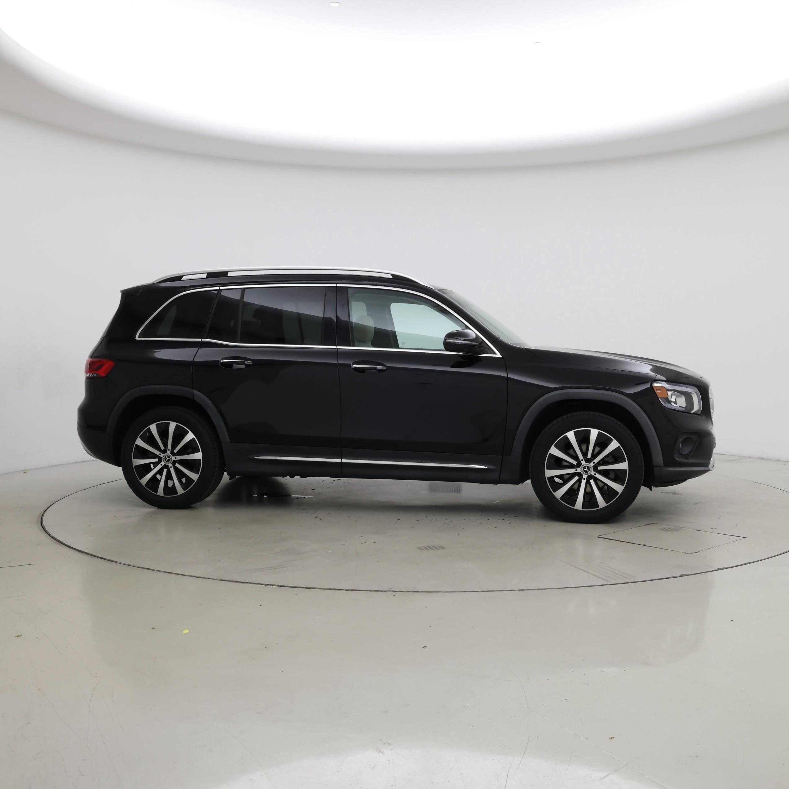 Thumbnail: 2021 Mercedes-Benz GLB - 7