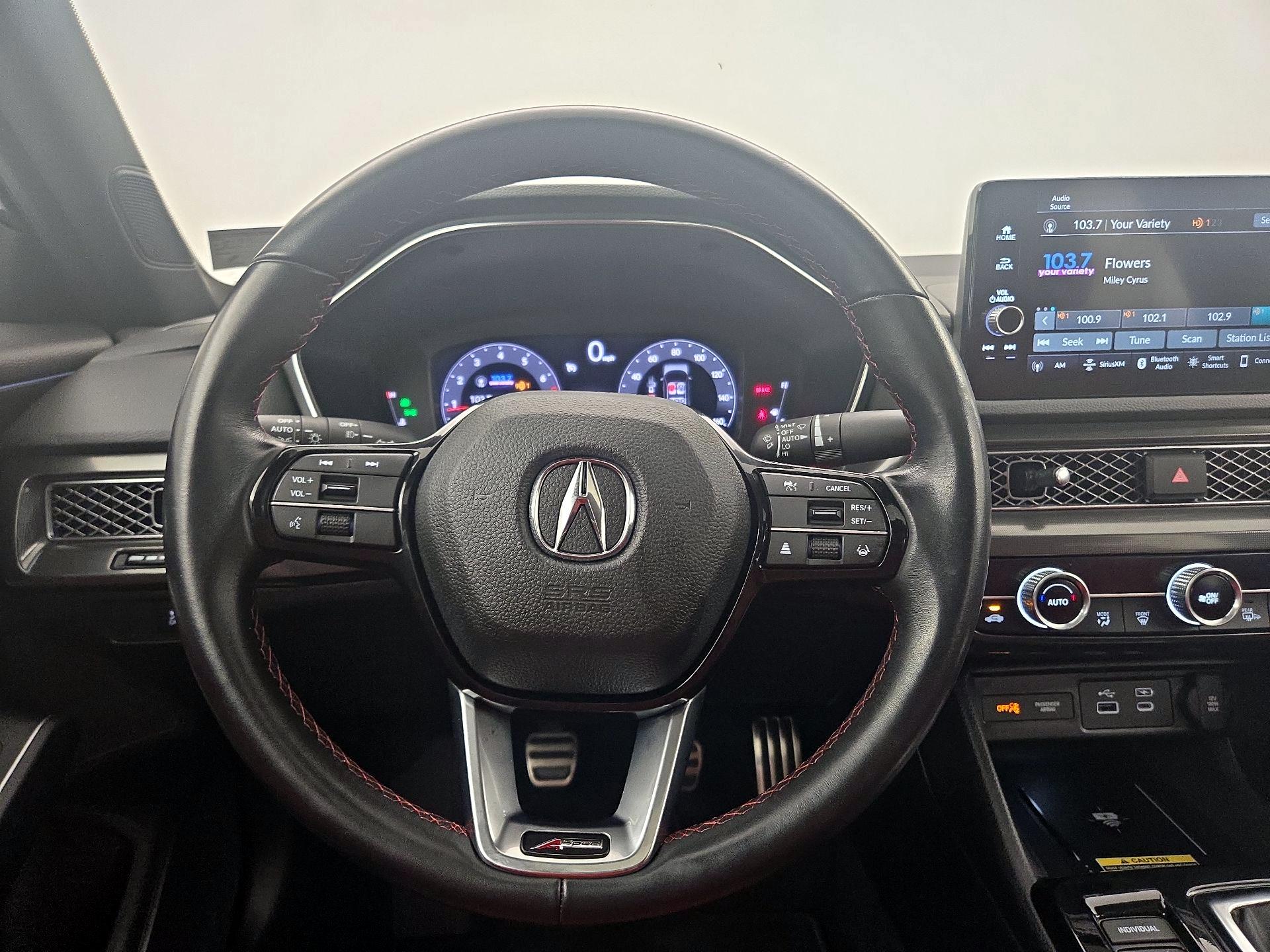Thumbnail: 2023 Acura Integra - 10
