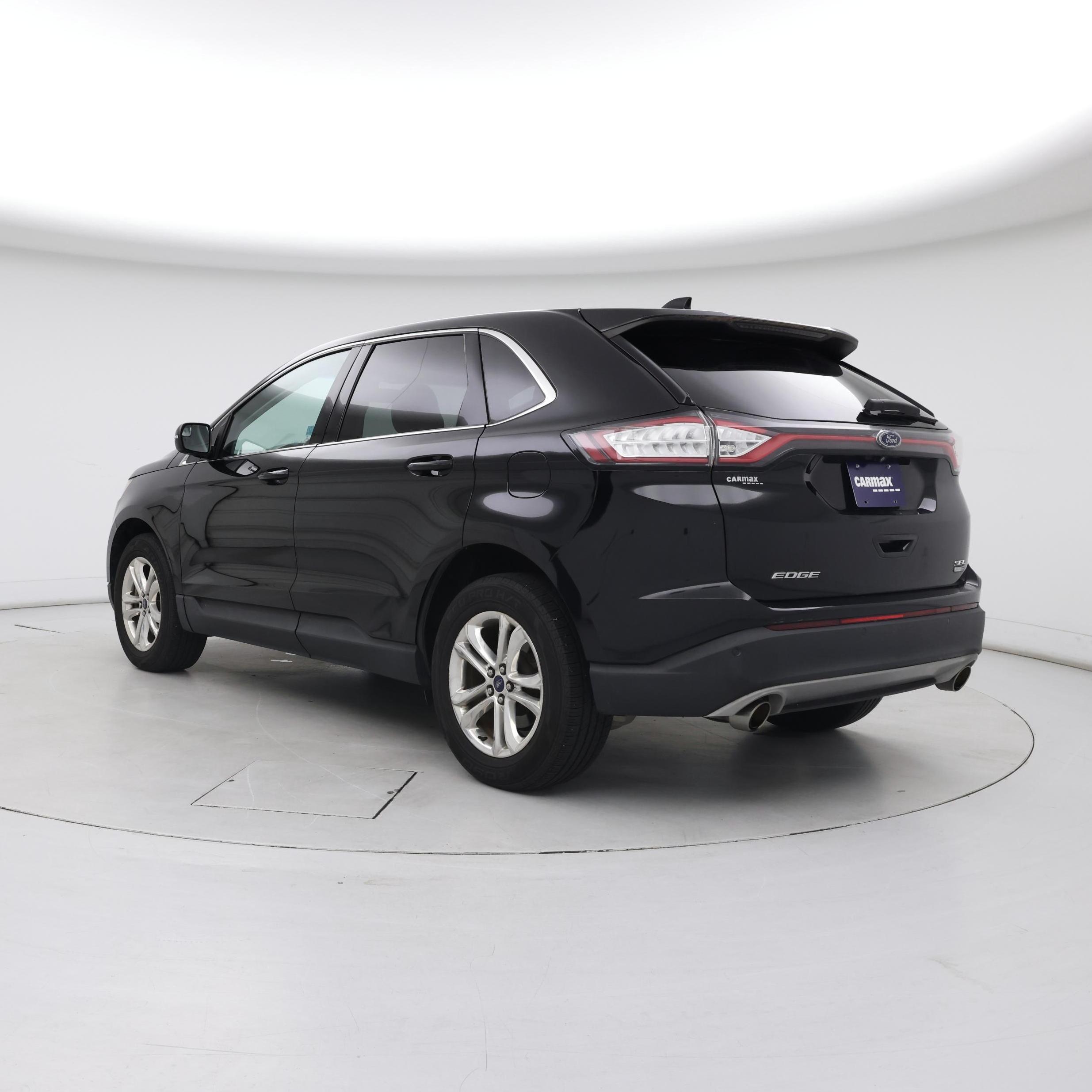 Thumbnail: 2017 Ford Edge - 2