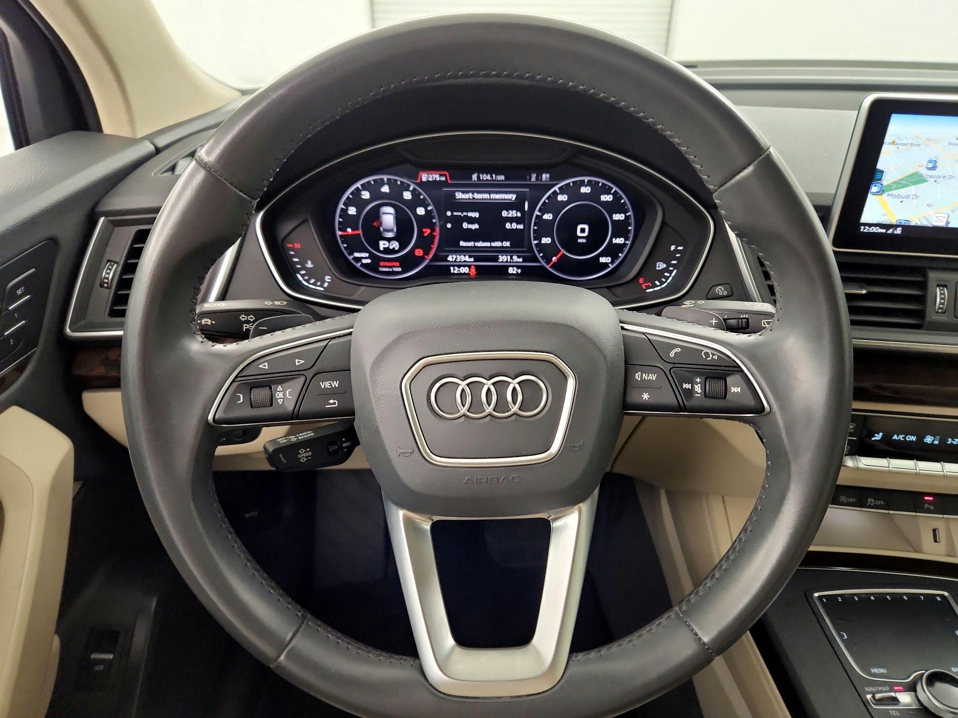Thumbnail: 2020 Audi Q5 - 10