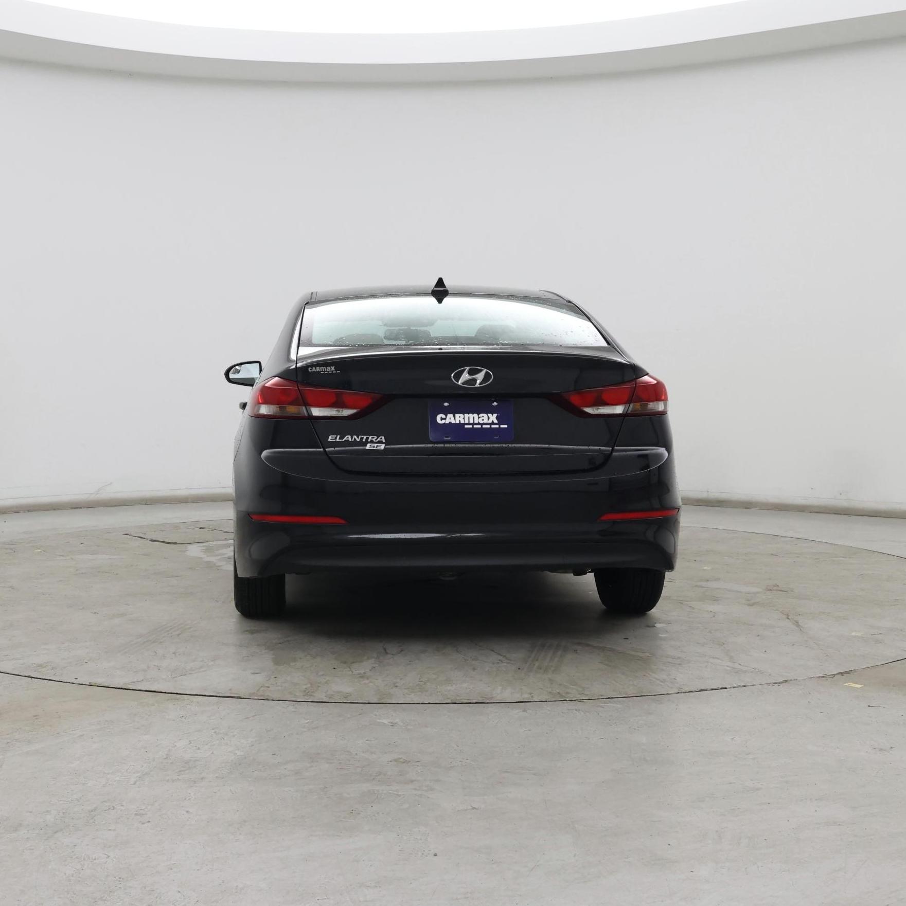 Thumbnail: 2017 Hyundai Elantra - 6