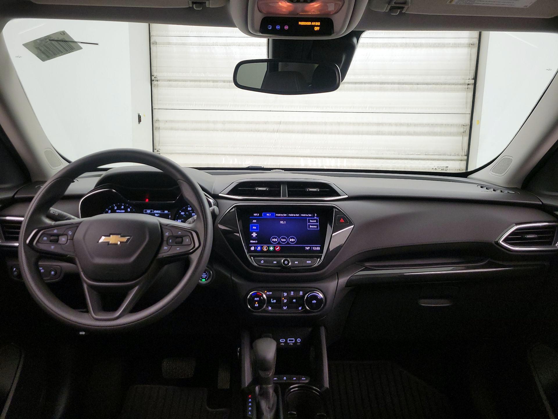 Thumbnail: 2022 Chevrolet TrailBlazer - 9