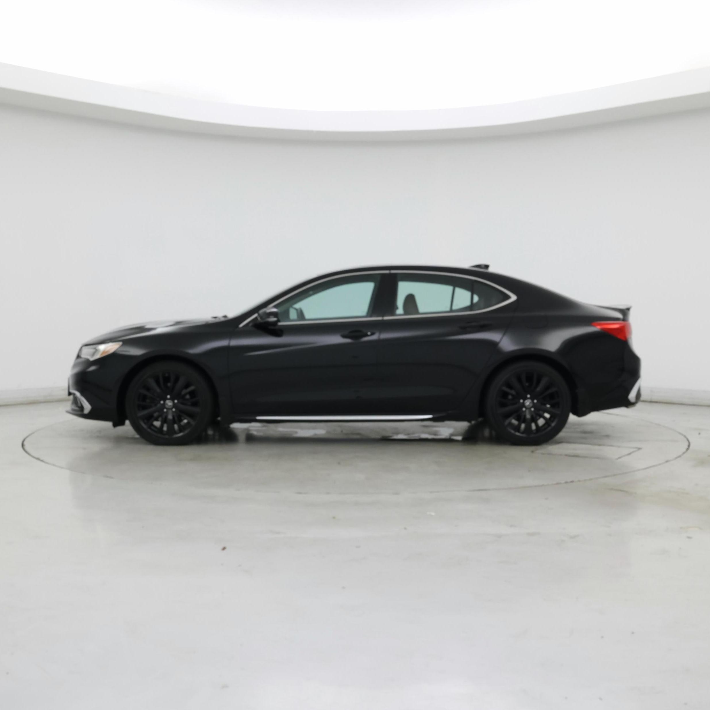 Thumbnail: 2018 Acura TLX - 3