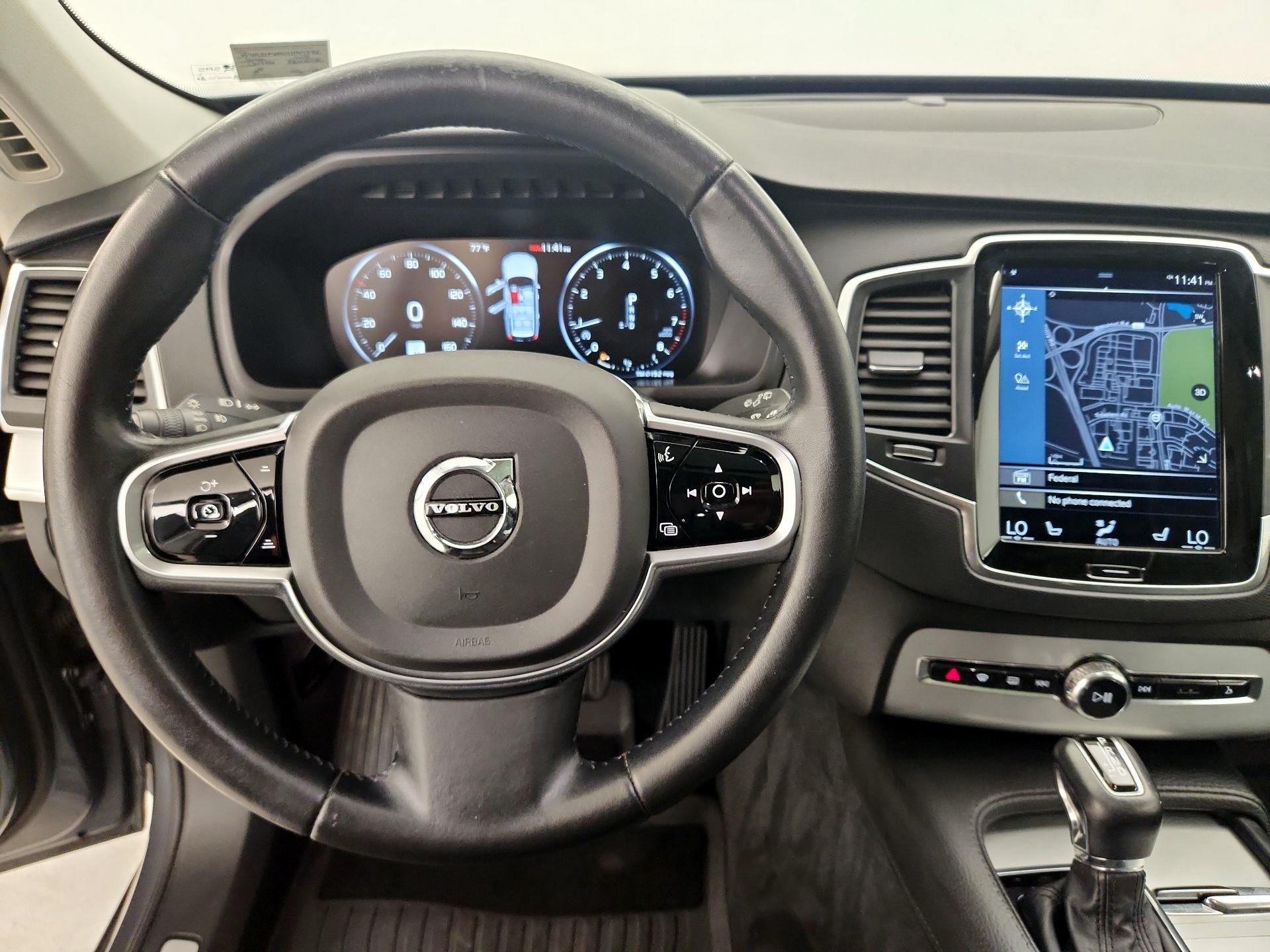Thumbnail: 2018 Volvo XC90 - 10