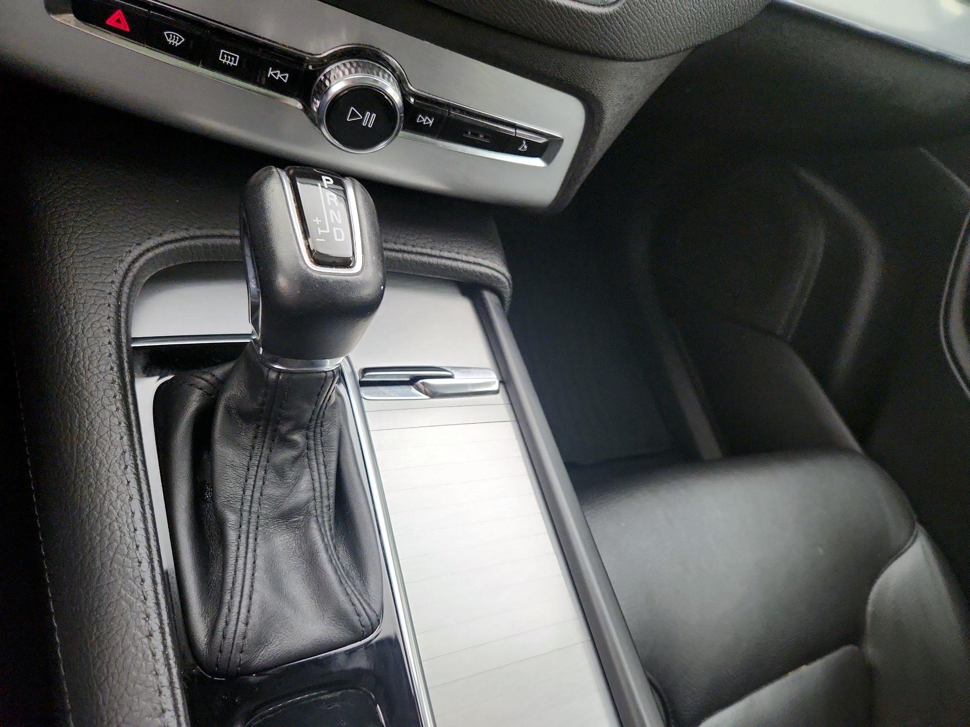 Thumbnail: 2018 Volvo XC90 - 18