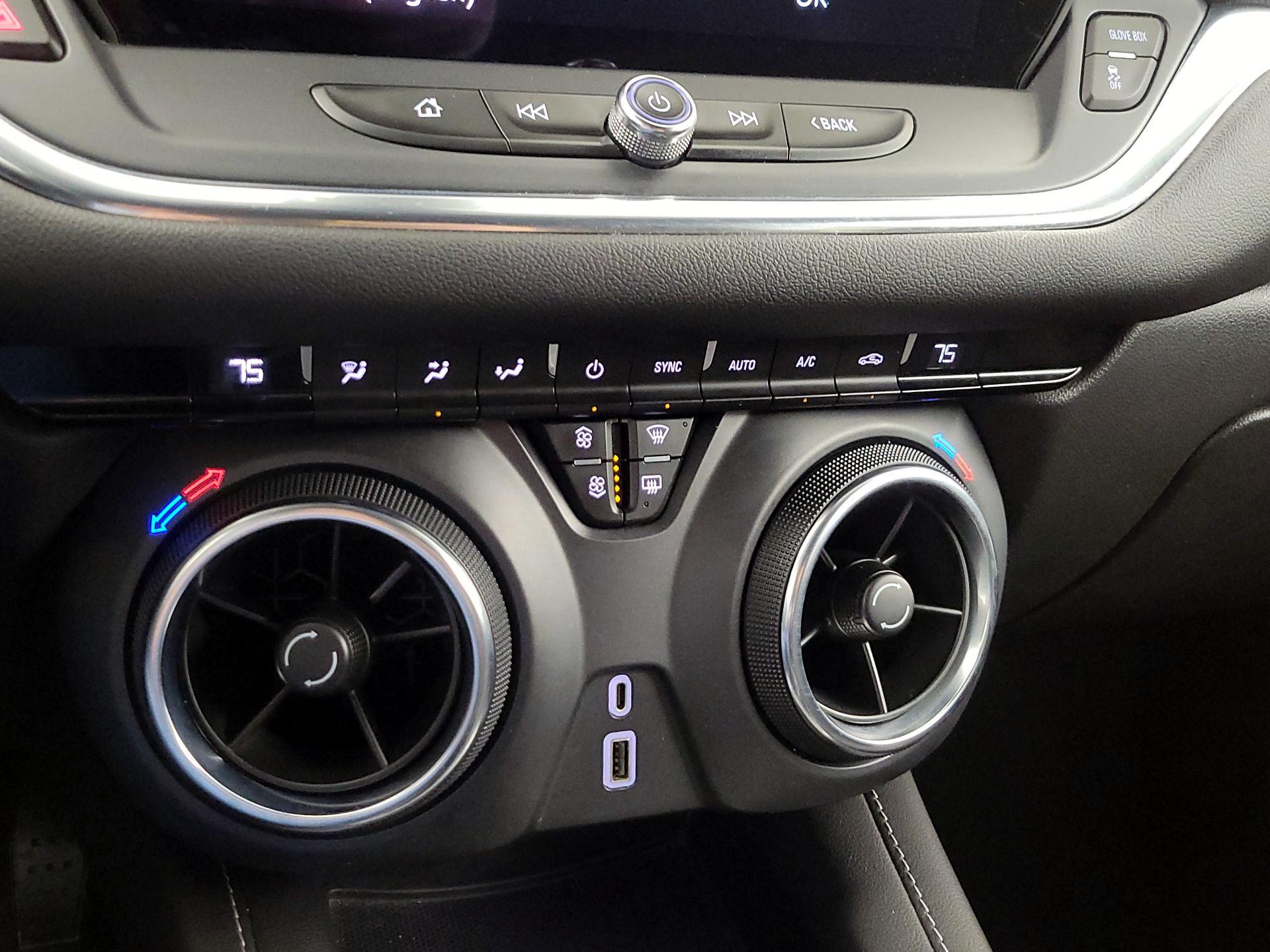 Thumbnail: 2023 Chevrolet Blazer - 16