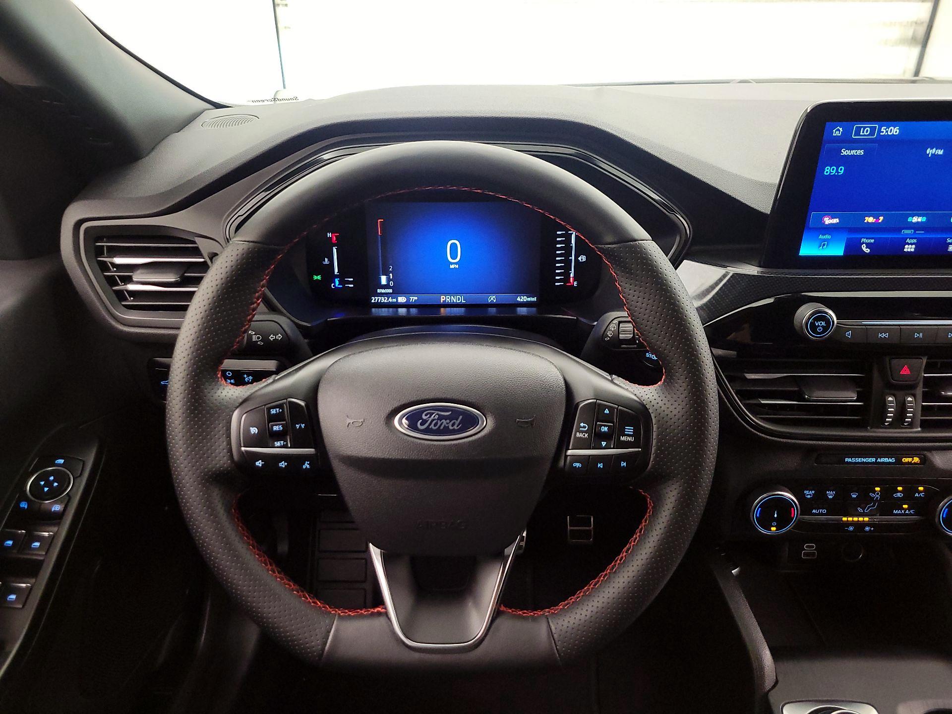 Thumbnail: 2024 Ford Escape - 10