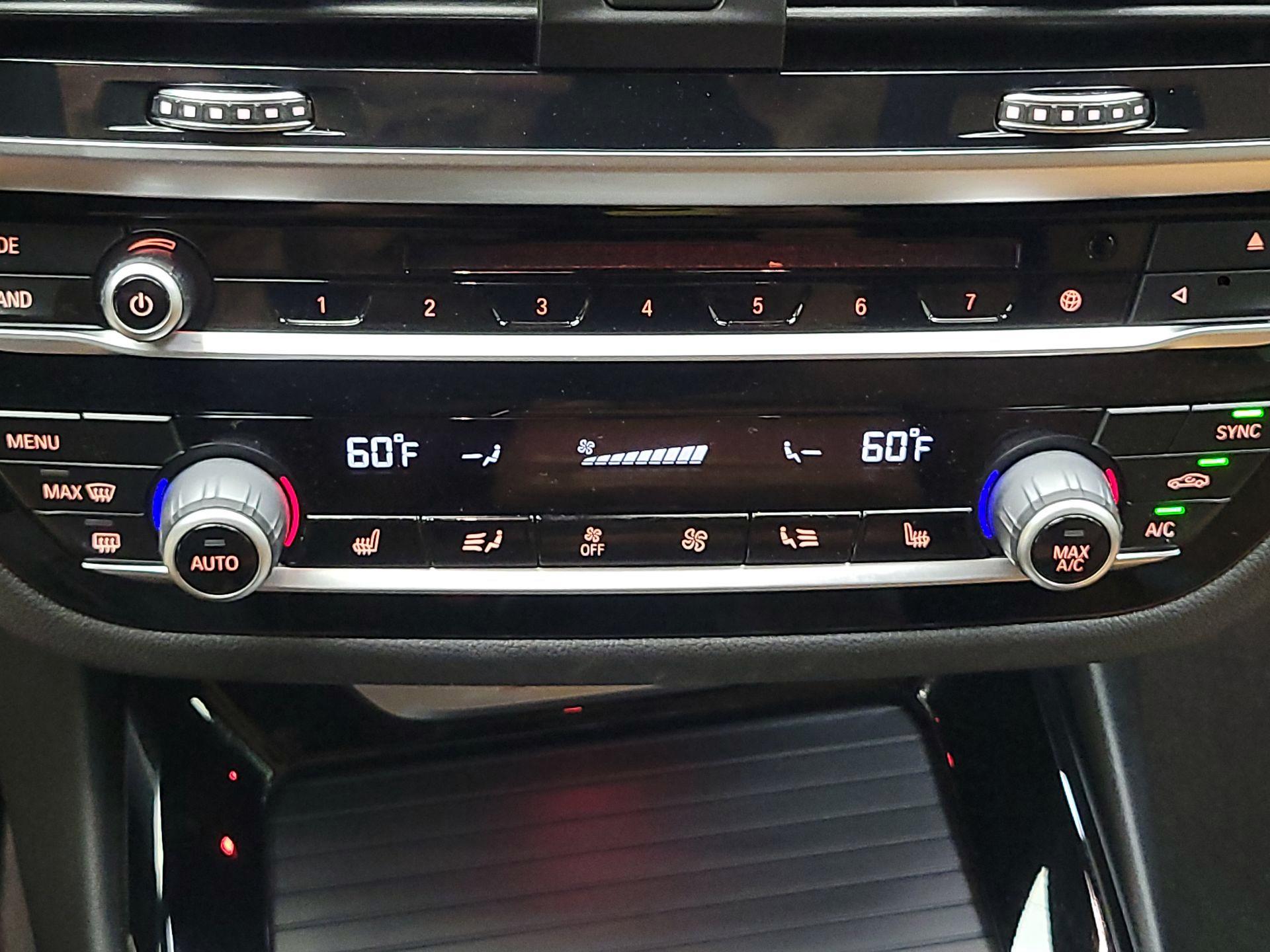 Thumbnail: 2019 BMW X3 - 17