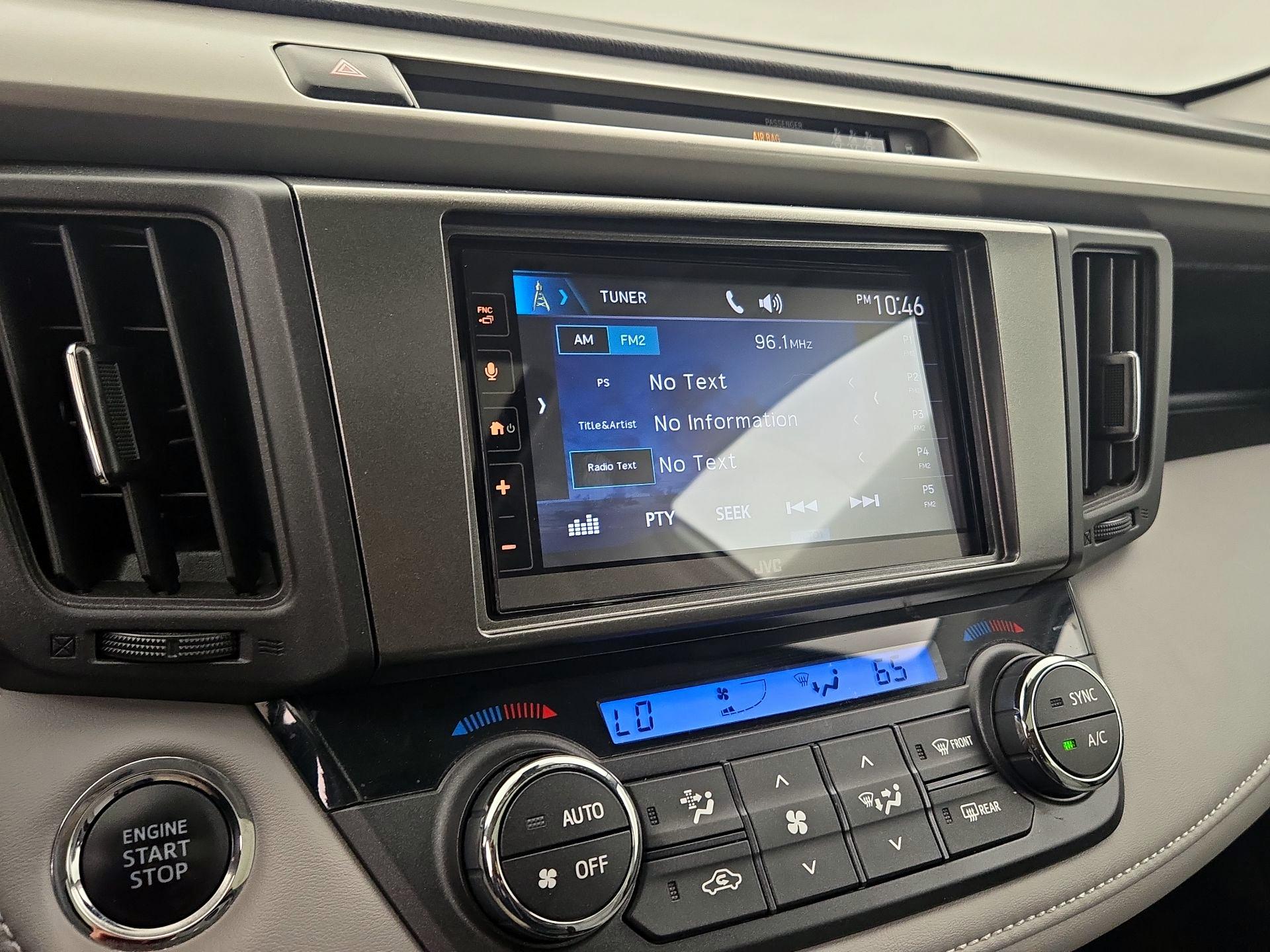 Thumbnail: 2018 Toyota RAV4 - 15