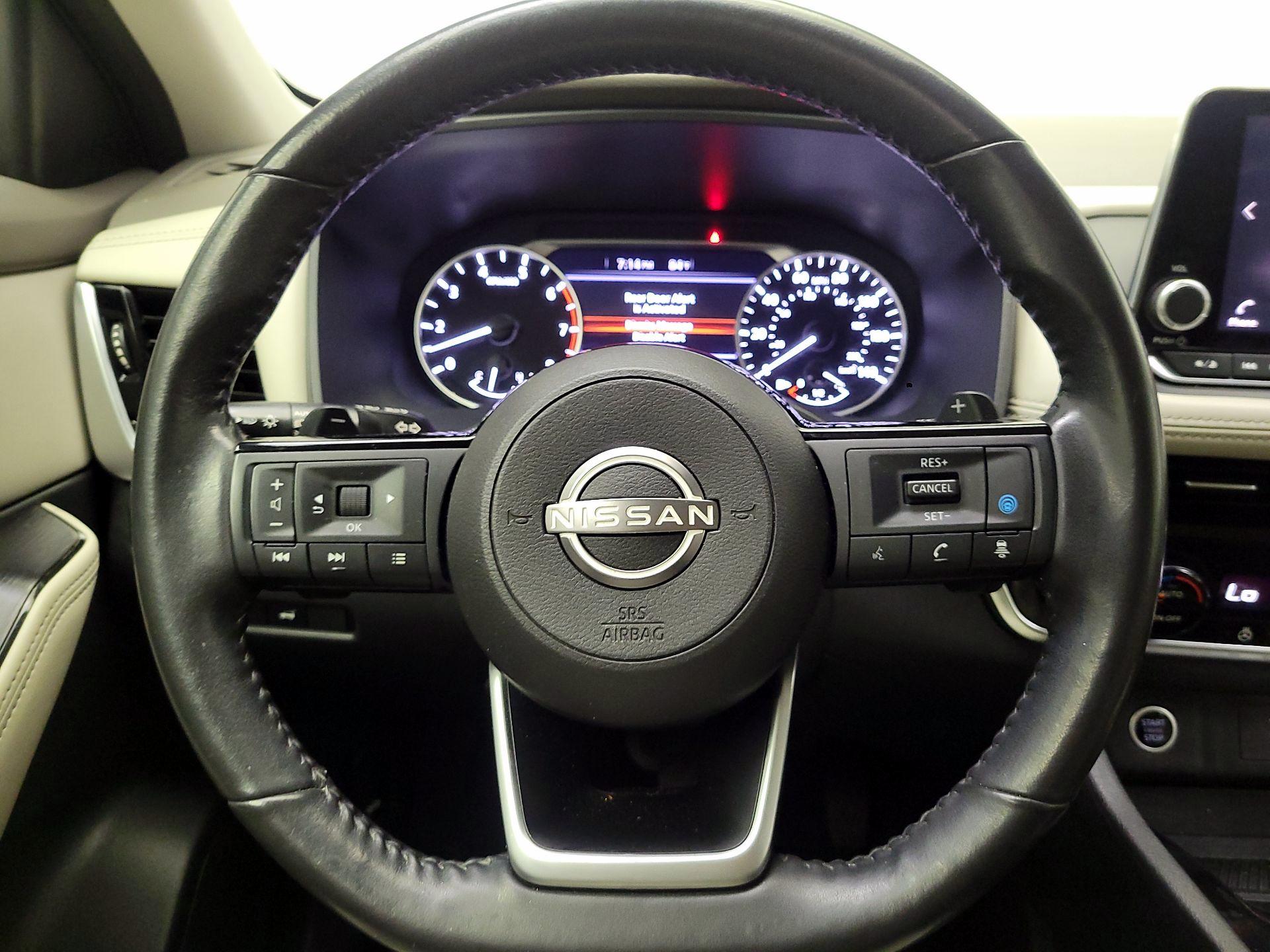 Thumbnail: 2022 Nissan Rogue - 10