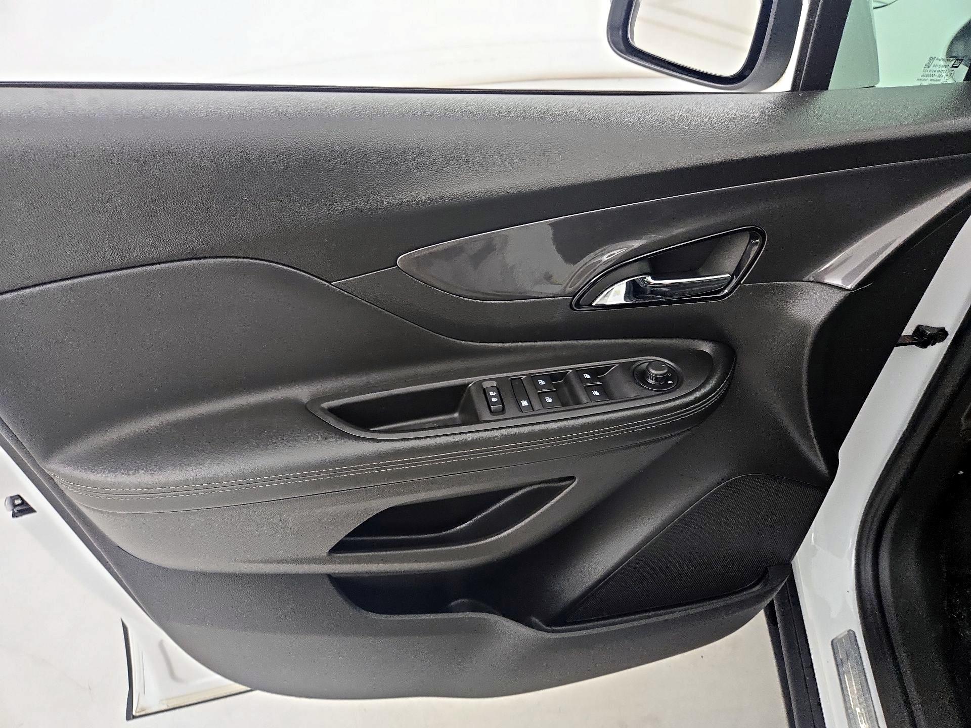 Thumbnail: 2020 Buick Encore - 12