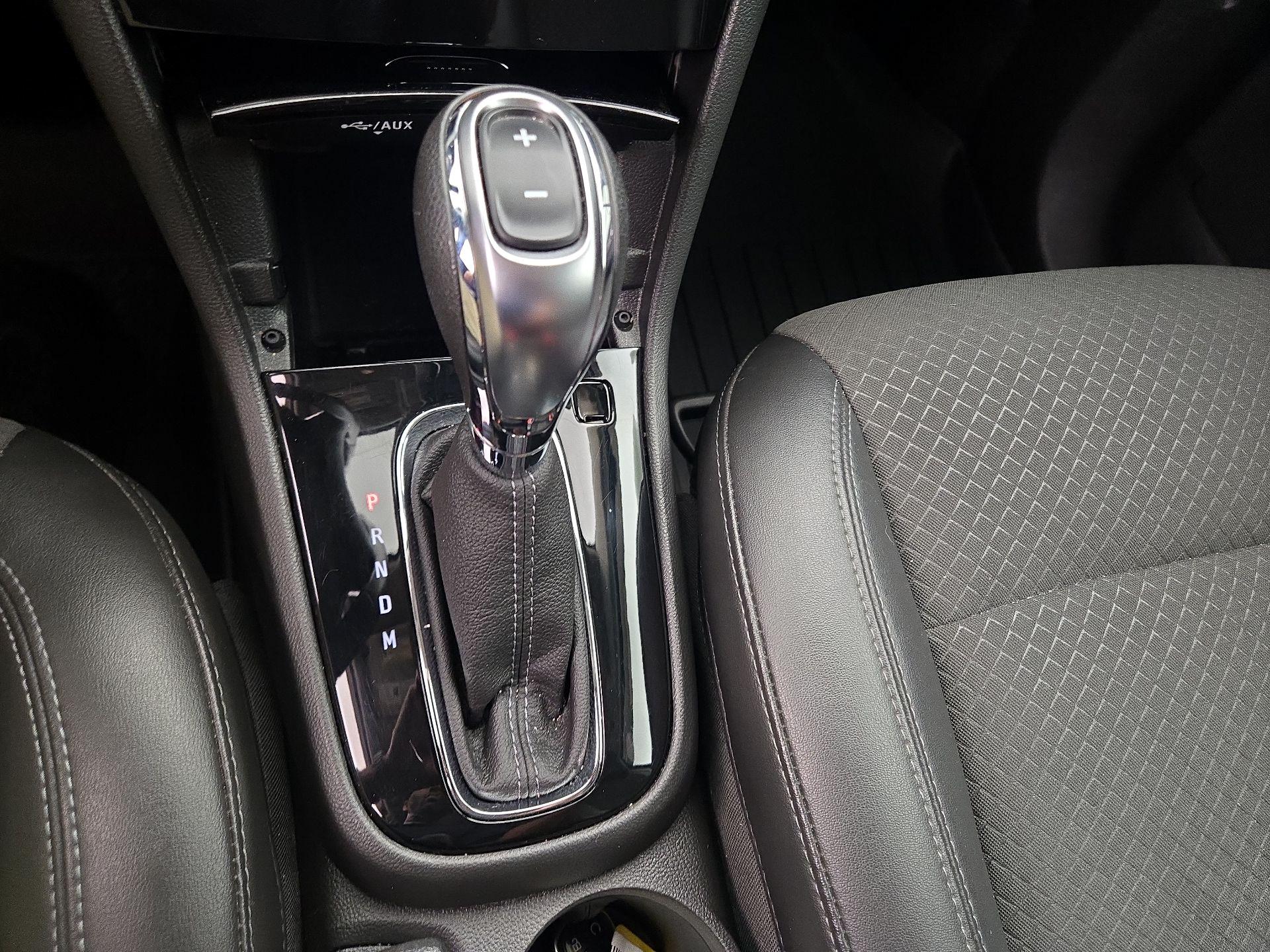 Thumbnail: 2020 Buick Encore - 17