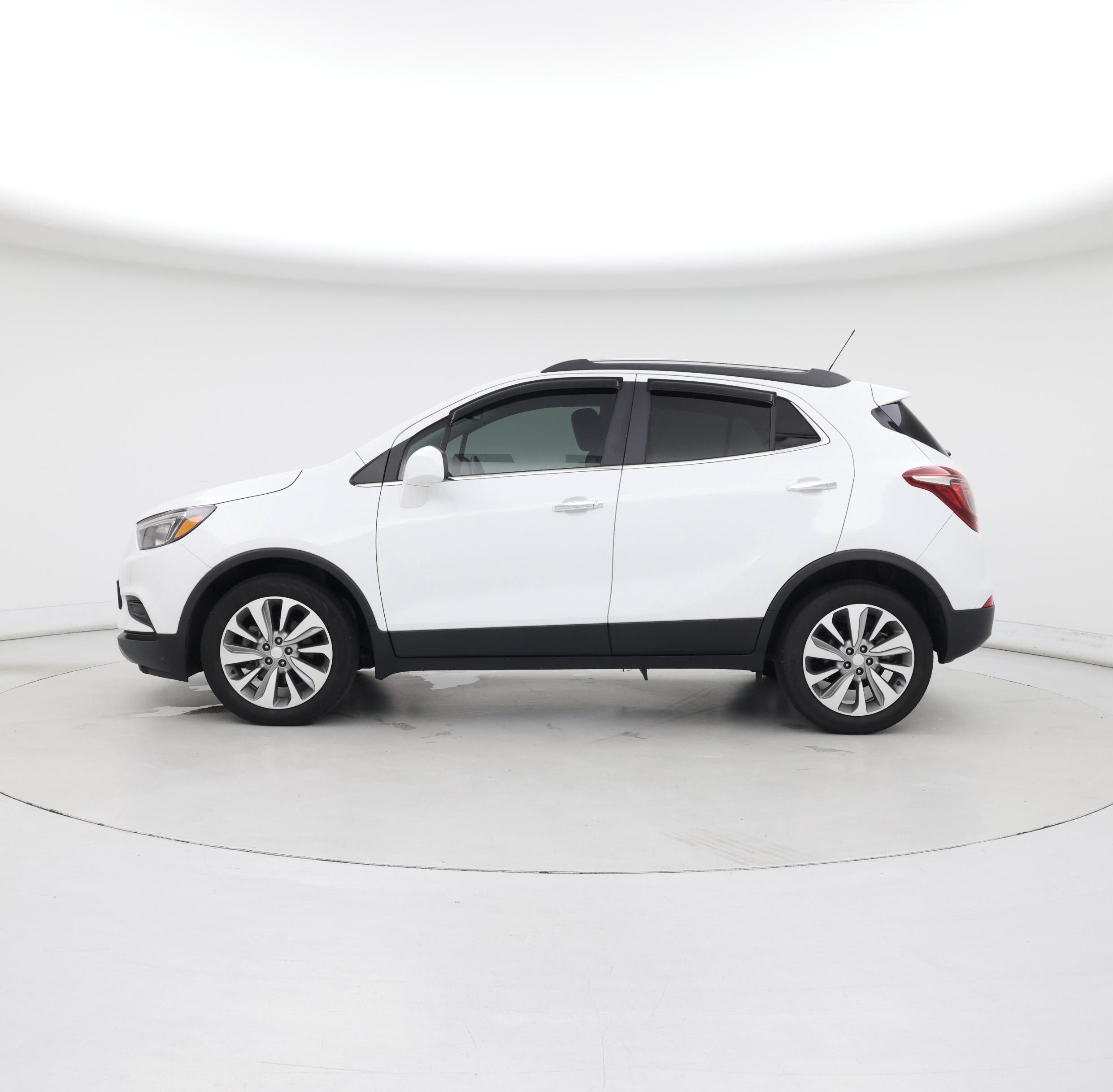 Thumbnail: 2020 Buick Encore - 3
