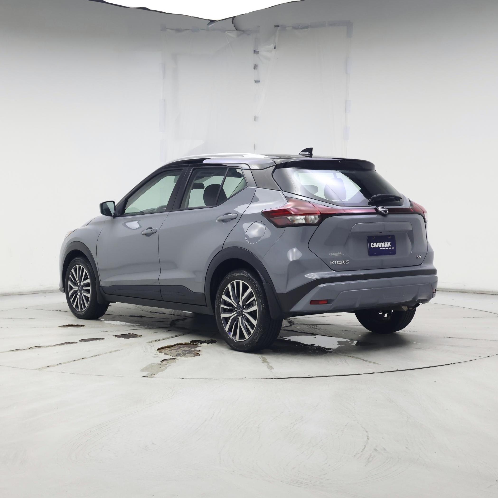 Thumbnail: 2023 Nissan Kicks - 2