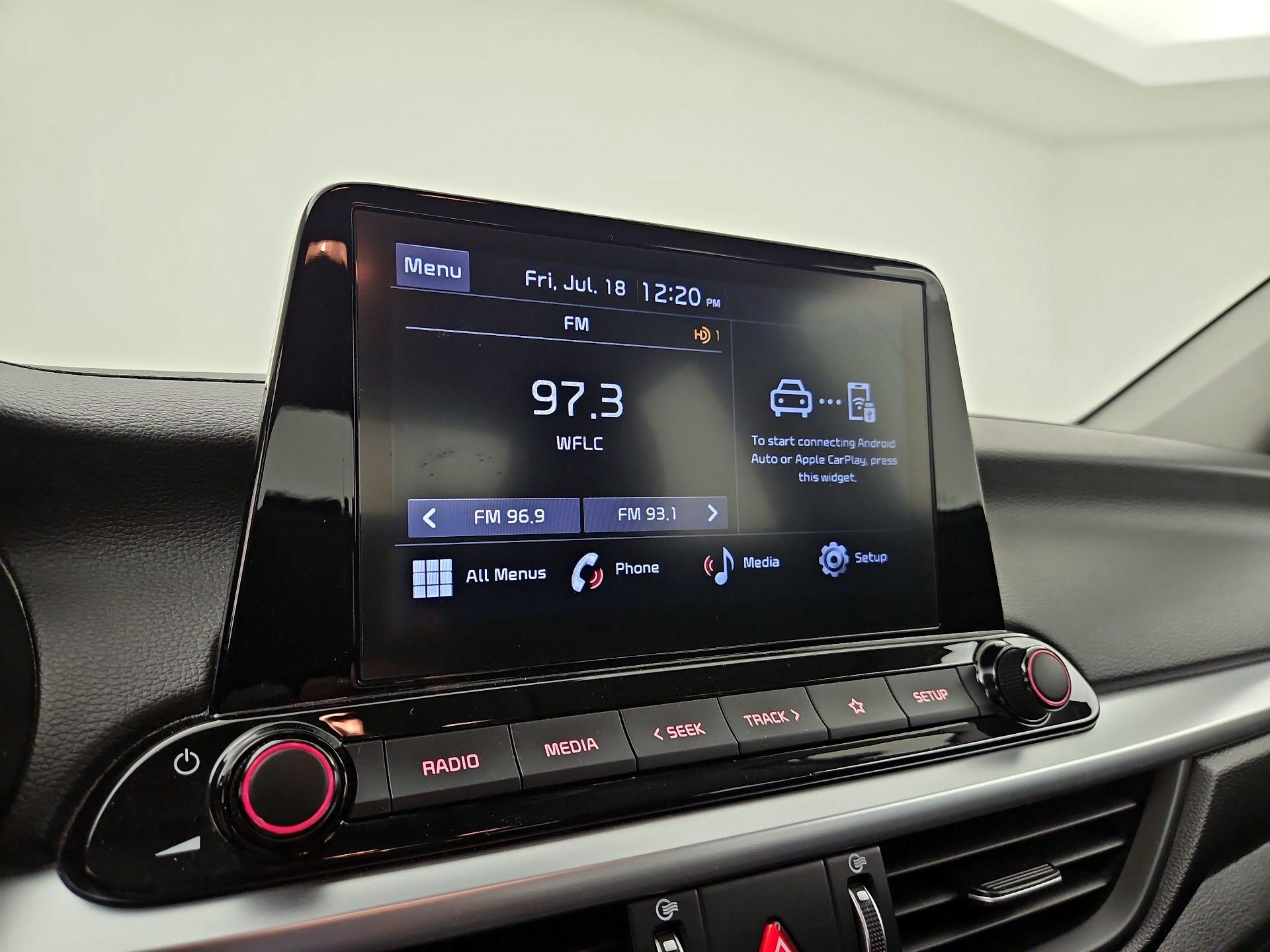 Thumbnail: 2022 Kia Forte - 15