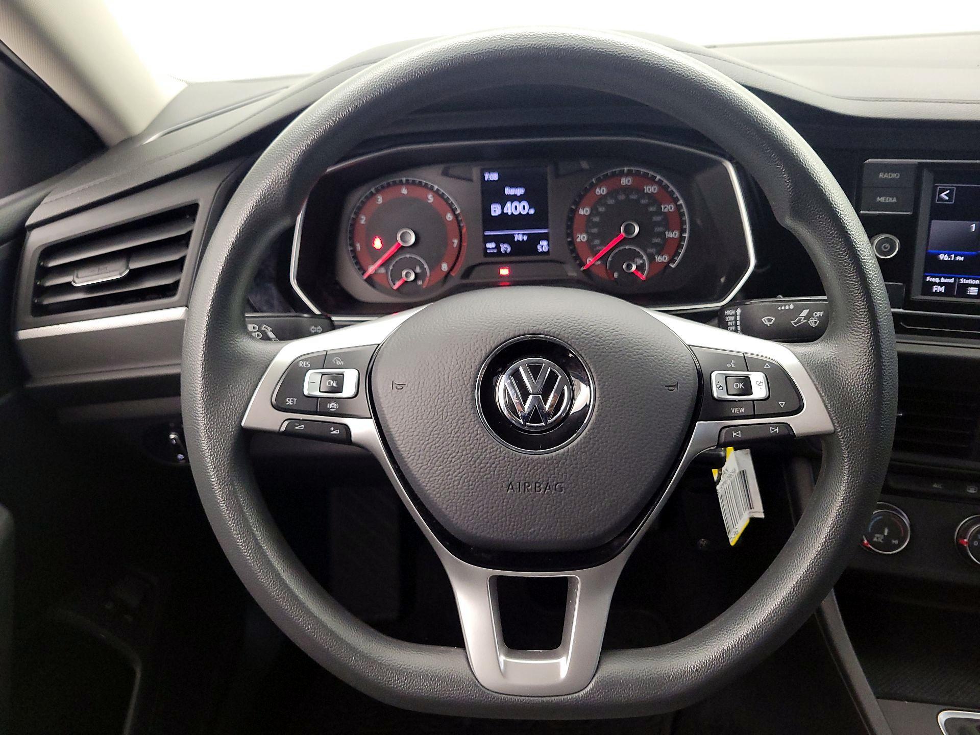 Thumbnail: 2021 Volkswagen Jetta - 10