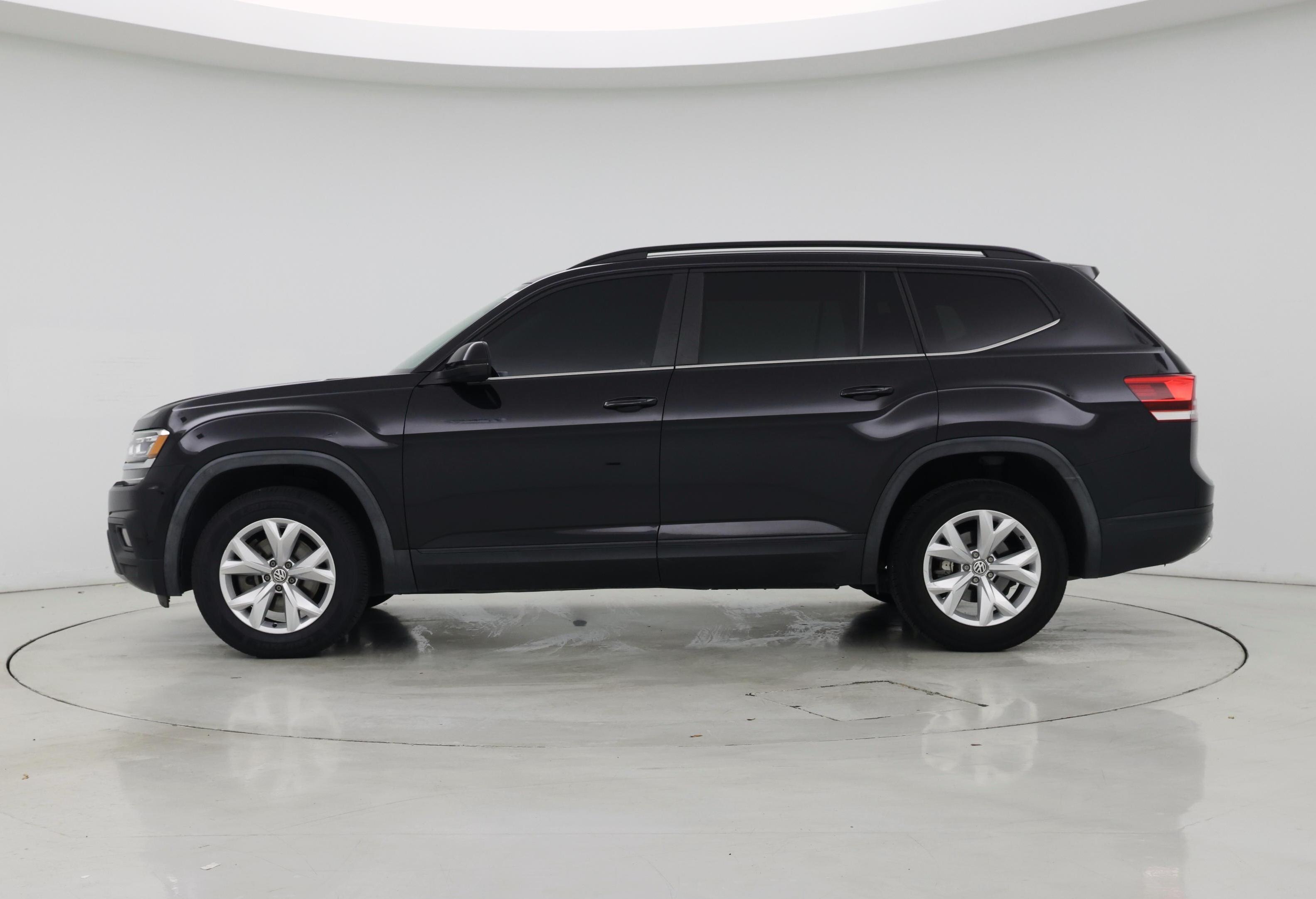 Thumbnail: 2020 Volkswagen Atlas - 3