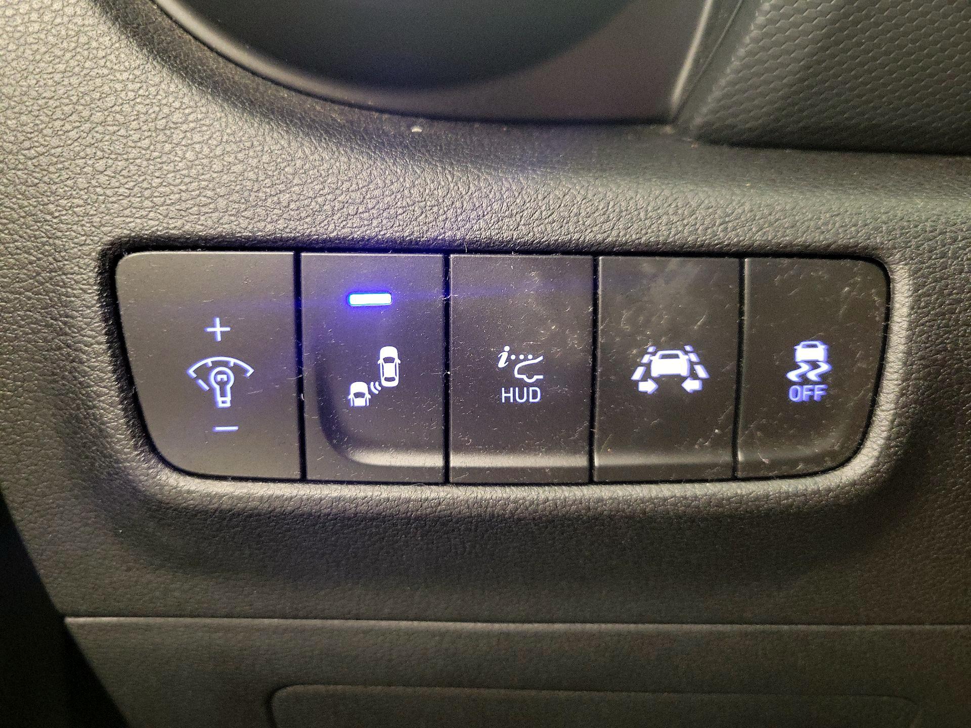 Thumbnail: 2019 Hyundai Kona - 13
