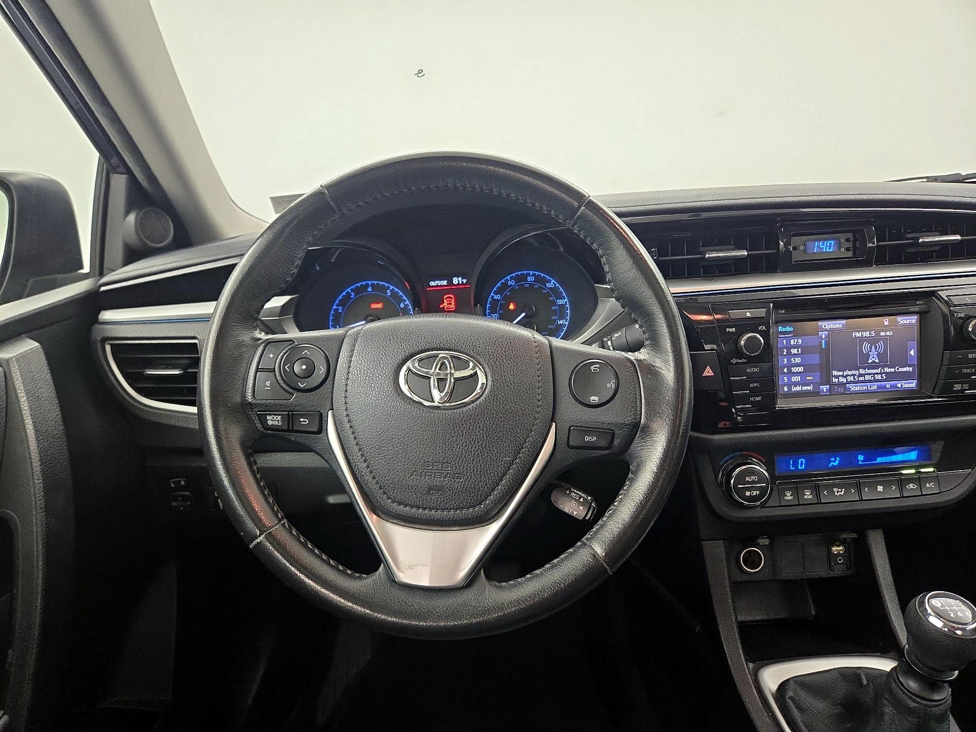 Thumbnail: 2014 Toyota Corolla - 10